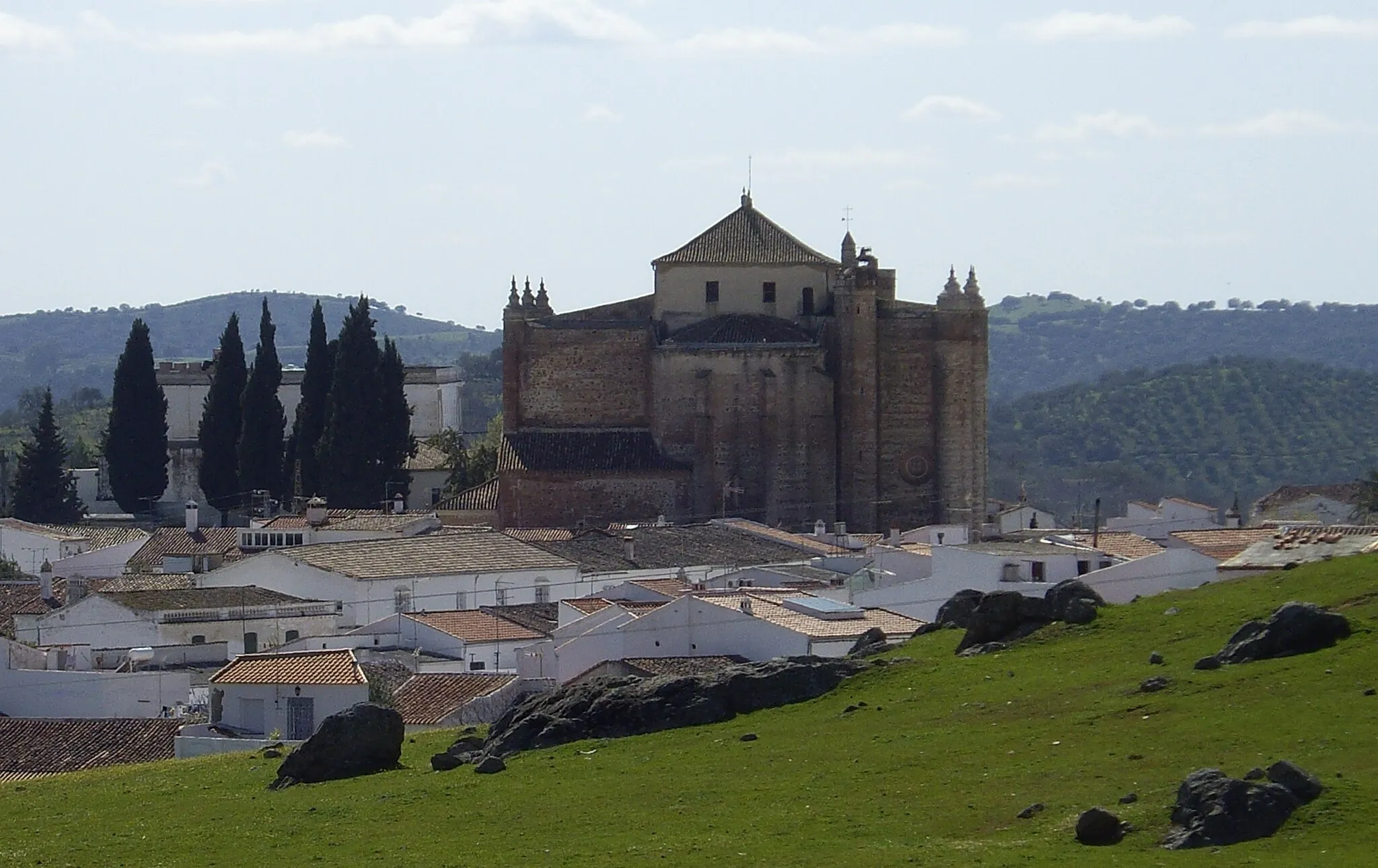 Photo showing: Vista de la iglesia de Nuestra Señora de la Consolación, Cazalla de la Sierra (provincia de Sevilla).