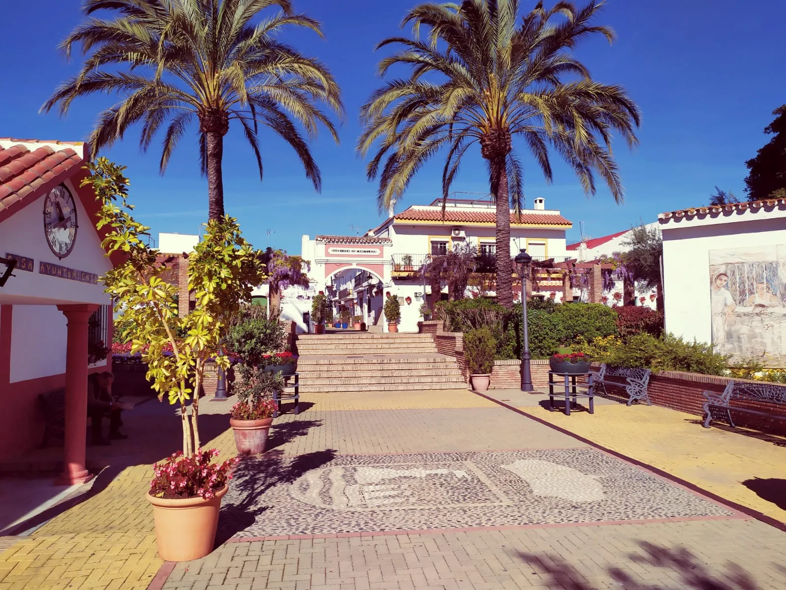 Photo showing: Plaza José Vázquez Cancelada