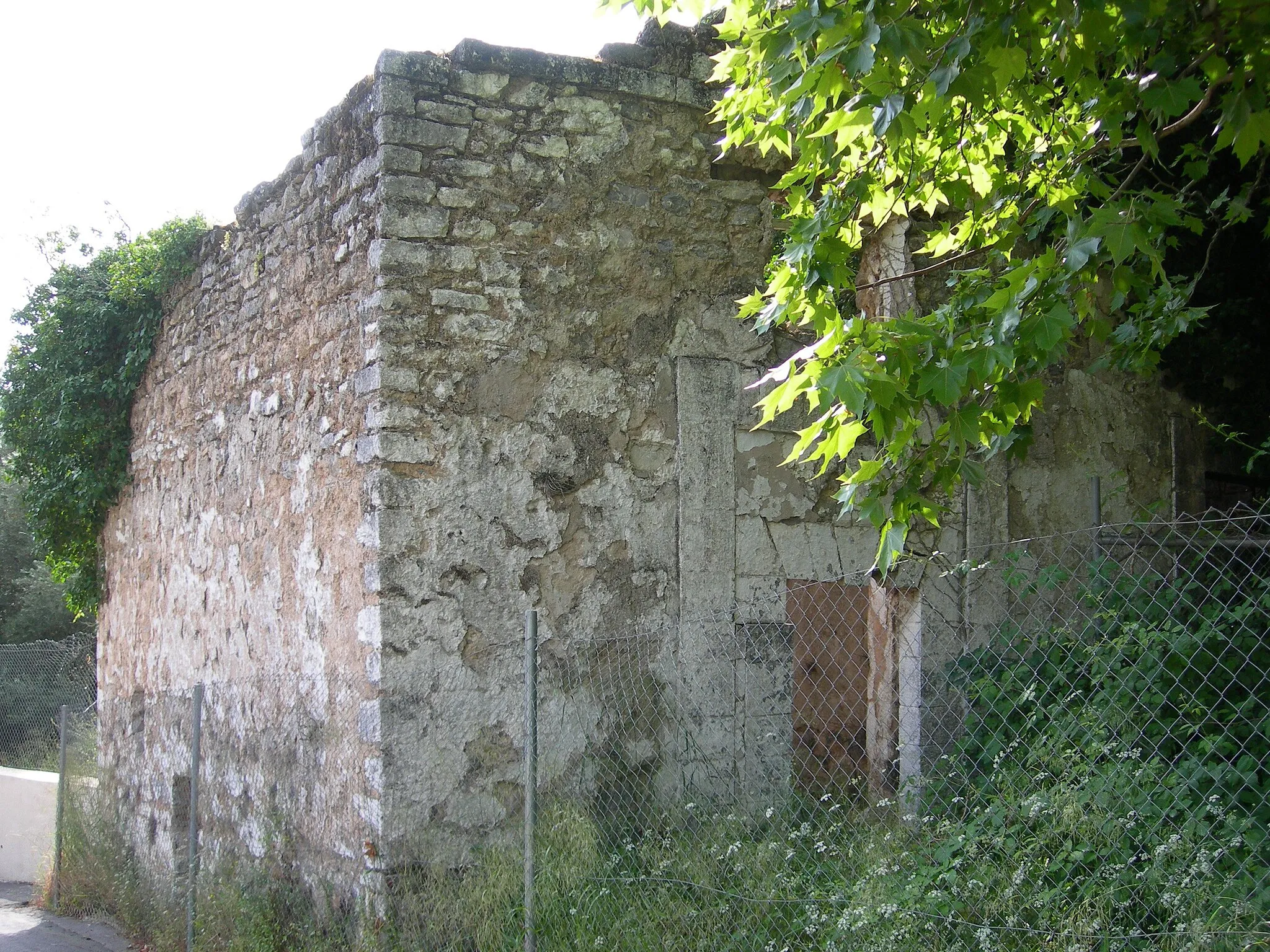 Photo showing: Estado actual de la Ermita de los Santos Cosme y Damián en los baños de Jabalcuz (Jaén)