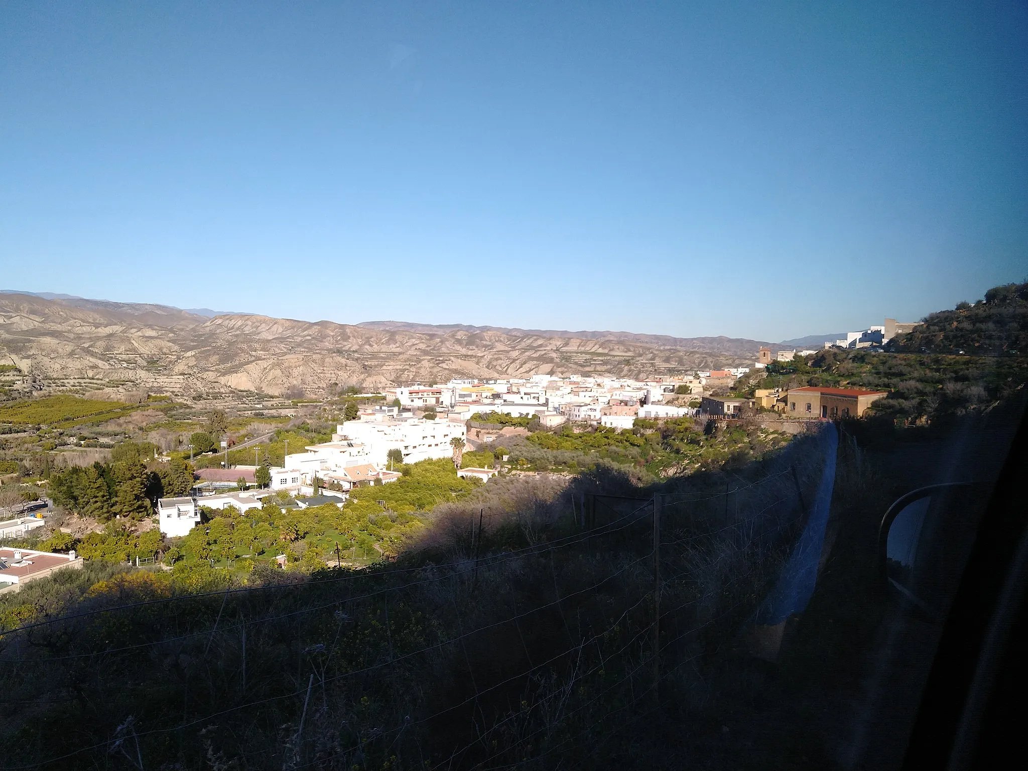 Photo showing: Panorámica de la localidad almeriense de Instinción (España).