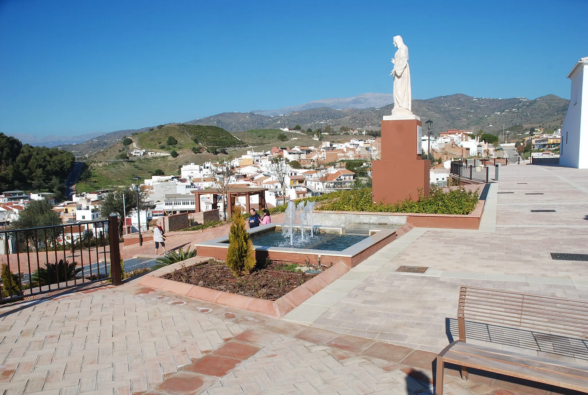 Photo showing: "Jardin de los Remedios", view to the mountains