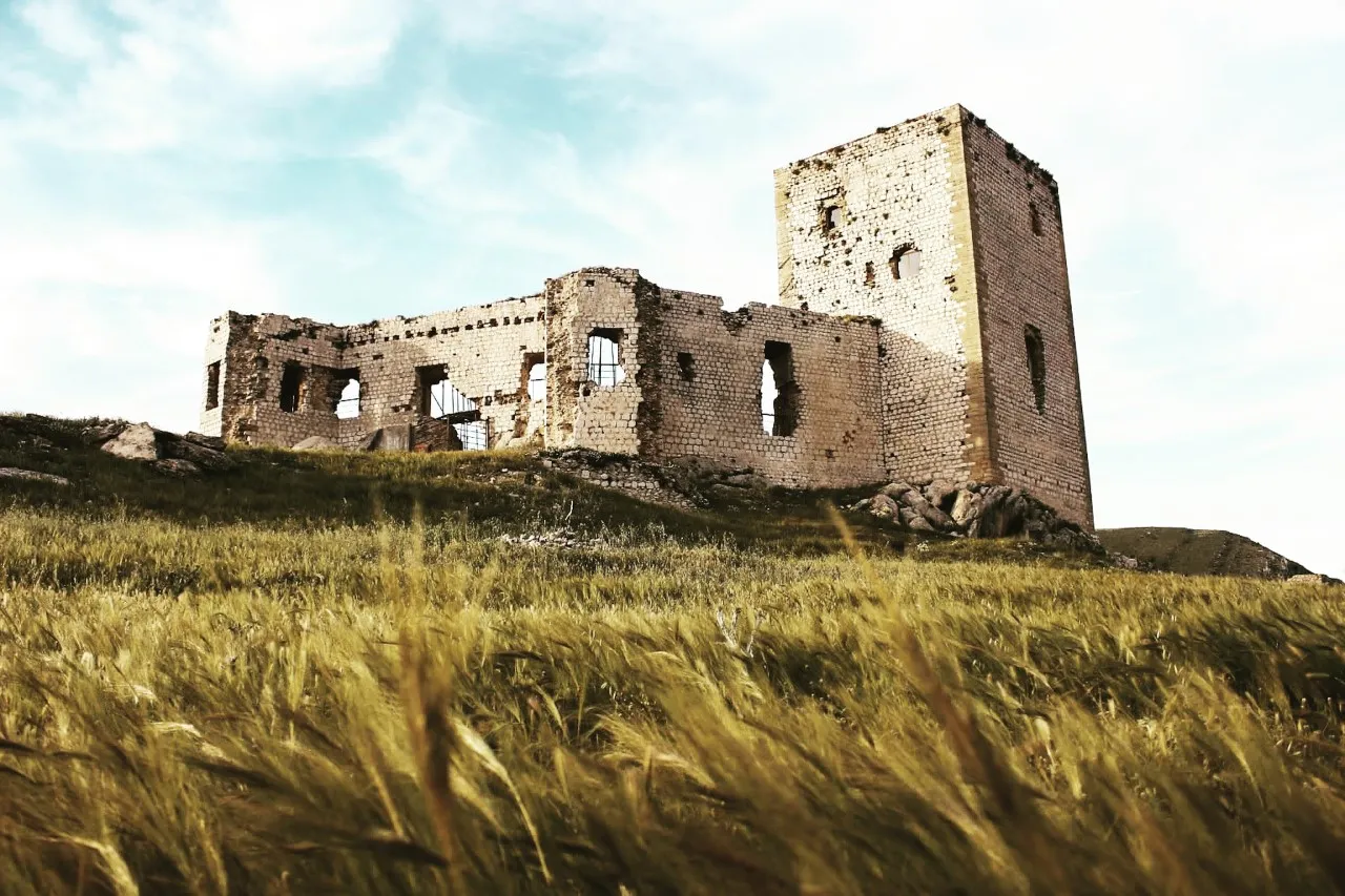 Photo showing: Castillo de la Estrella, desde su trasera
