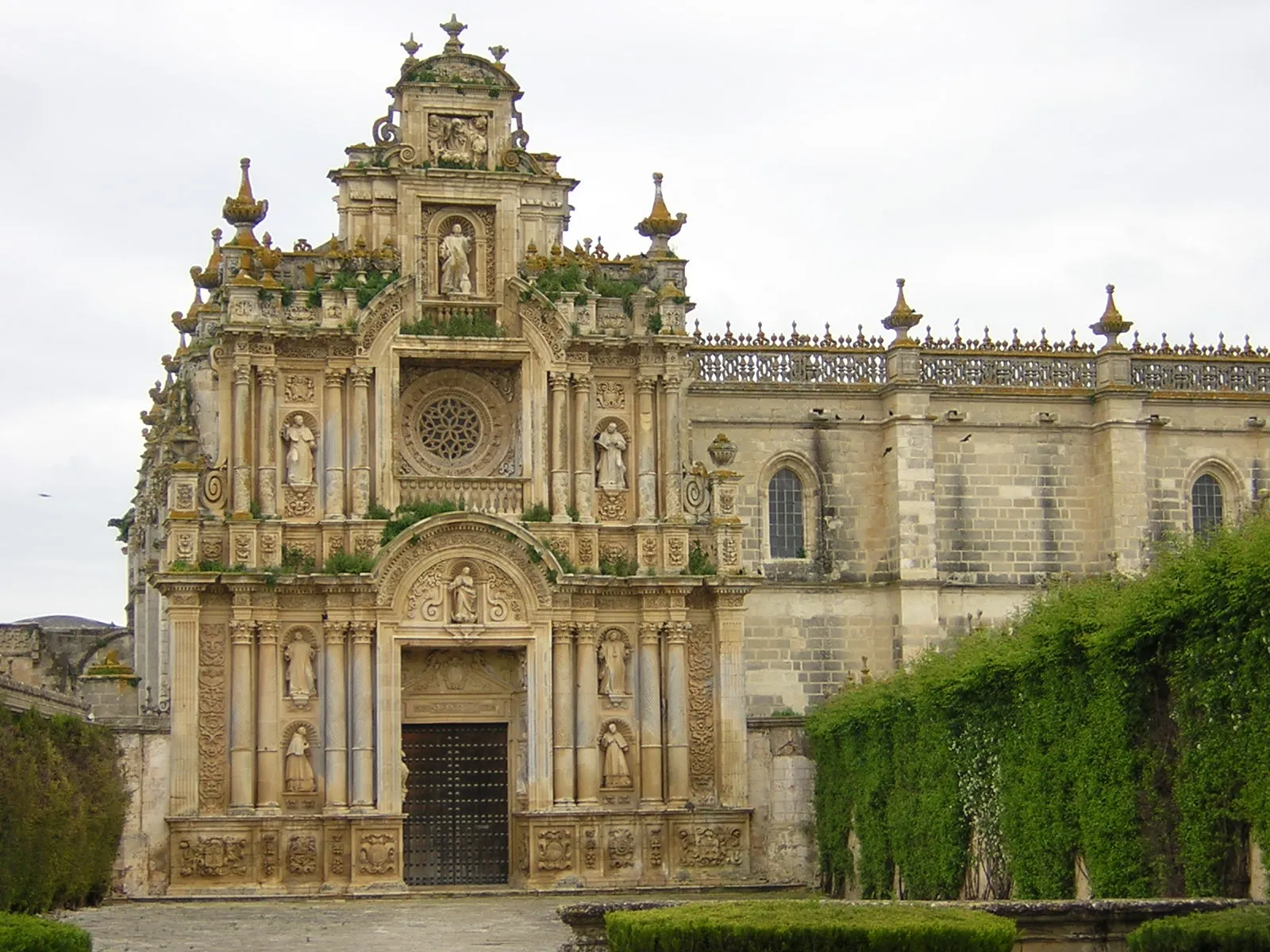 Photo showing: Fachada de la iglesia de la Cartuja de Nuestra Señora de la Defensión (Jerez de la Frontera, España)