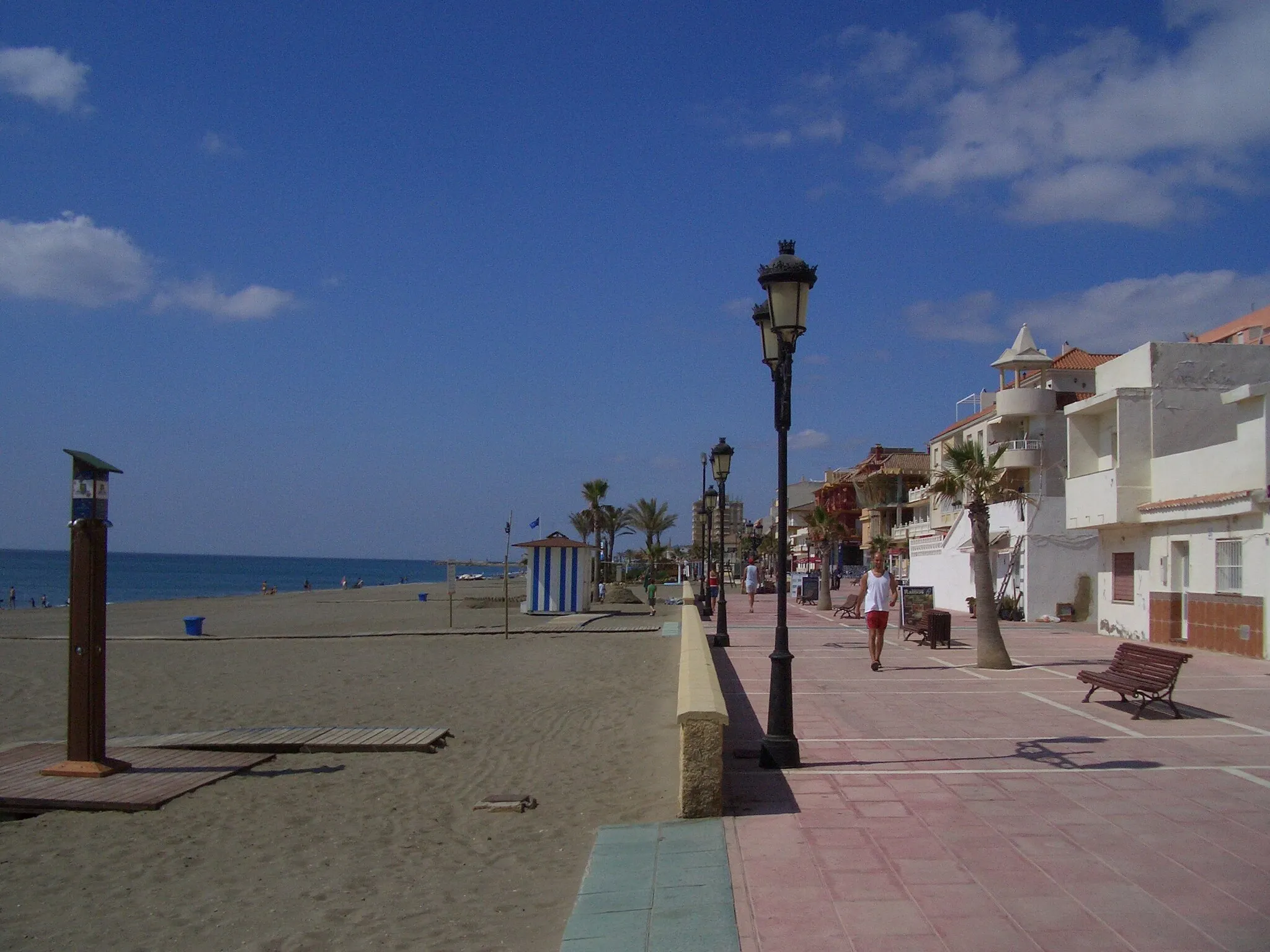 Photo showing: Paseo marítimo de San Luis de Sabinillas, Manilva, Málaga, España.