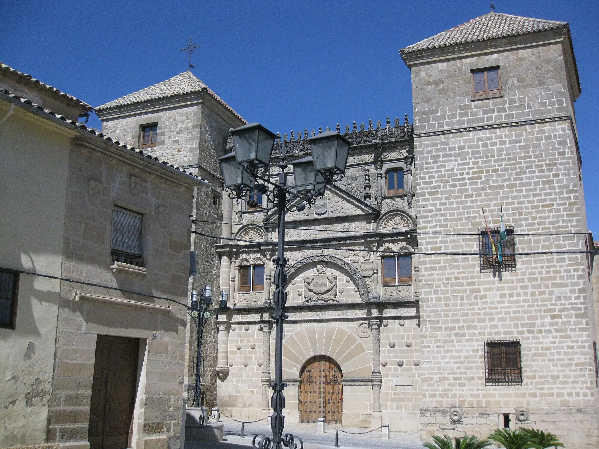 Photo showing: Casa de las Torres (Palacio de los Dávalos)