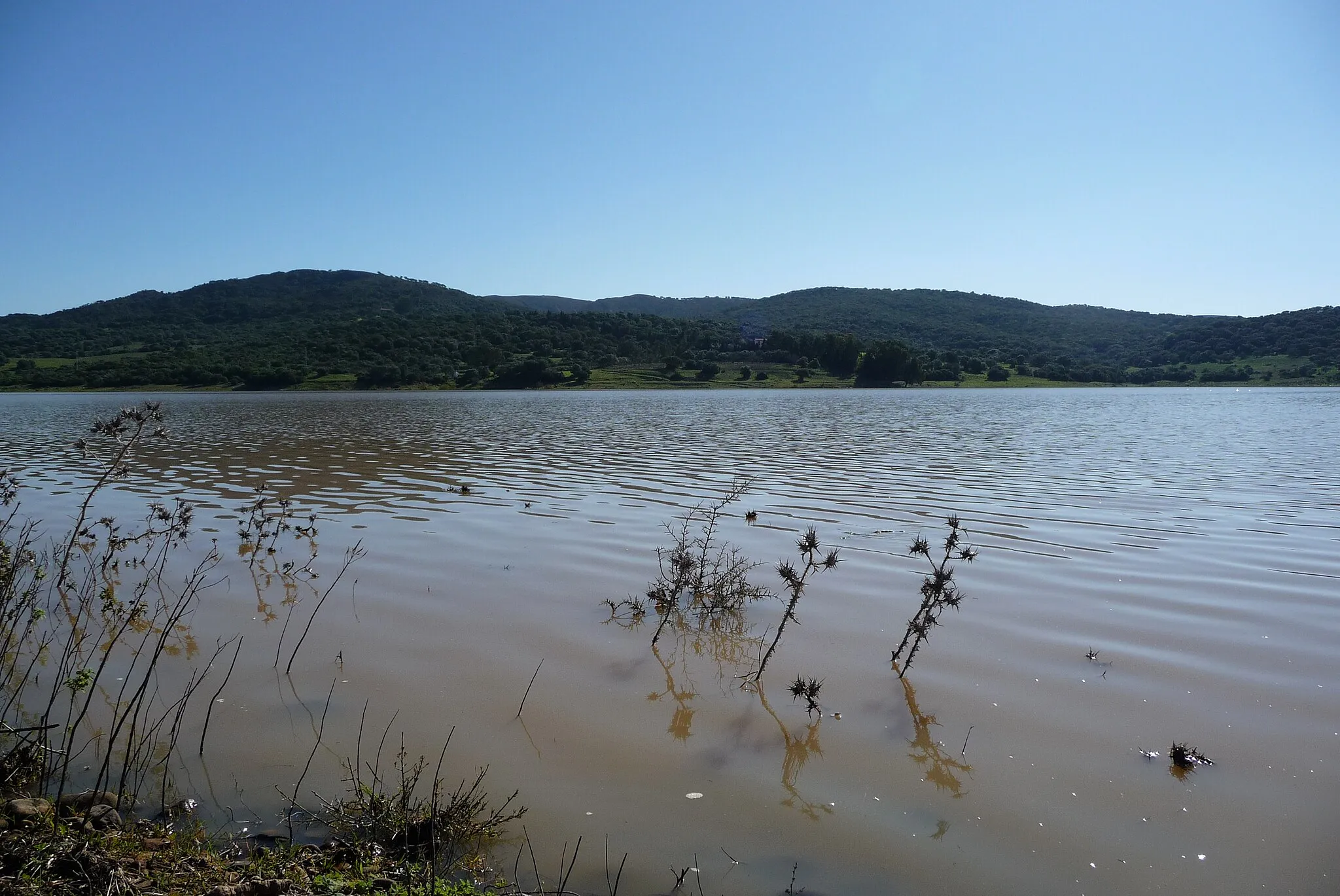 Photo showing: El Celemin man-made lake, (Andalusia, Spain)