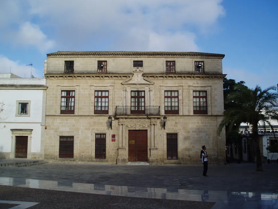 Photo showing: Palacio de Araníbar. Casa-palacio de Cargadores a Indias del siglo XVII (1660), situada en la Plaza de Alfonso X El Sabio, de El Puerto de Santa María, España.