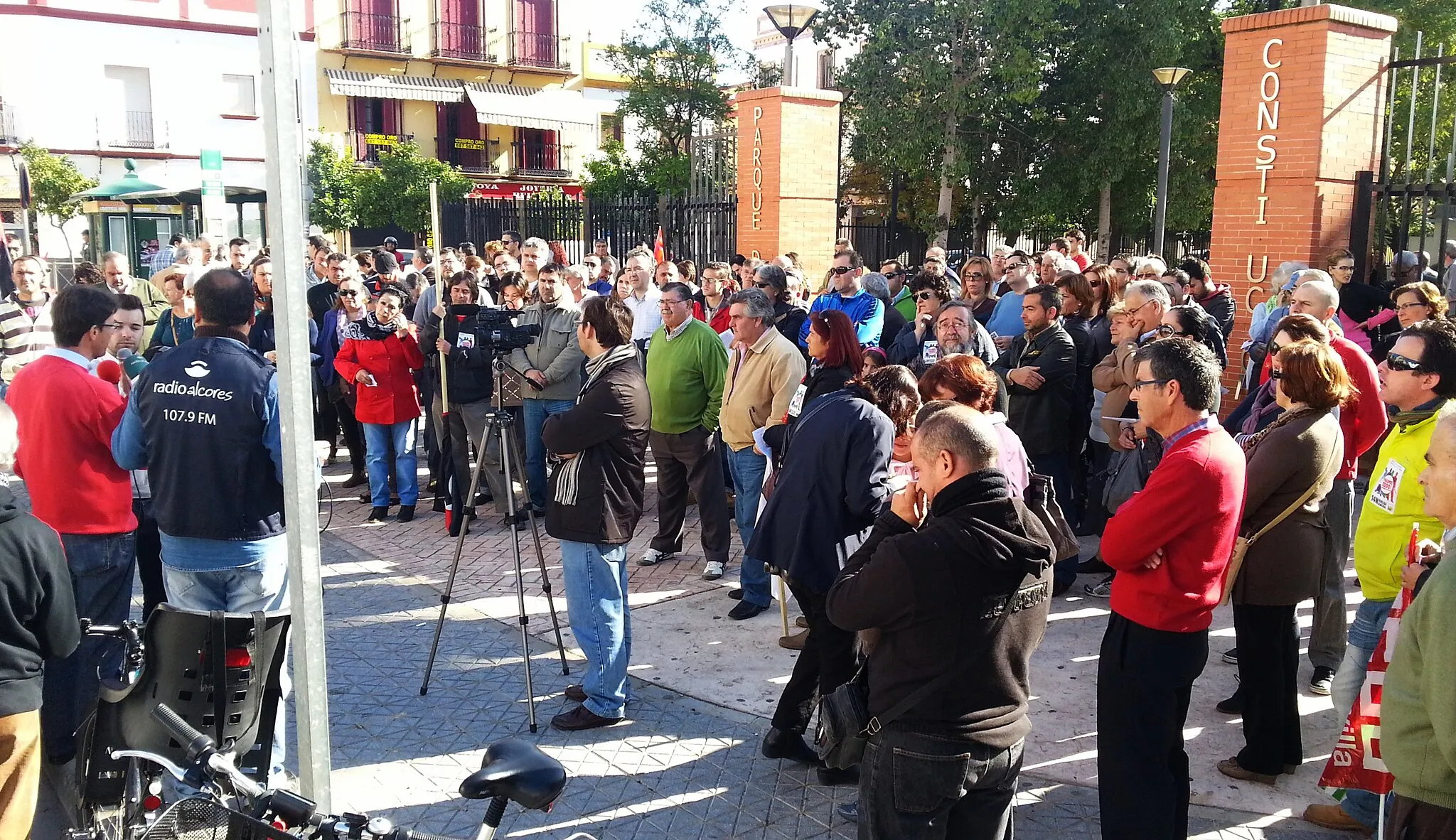 Photo showing: Concentración #14N El Viso del Alcor.