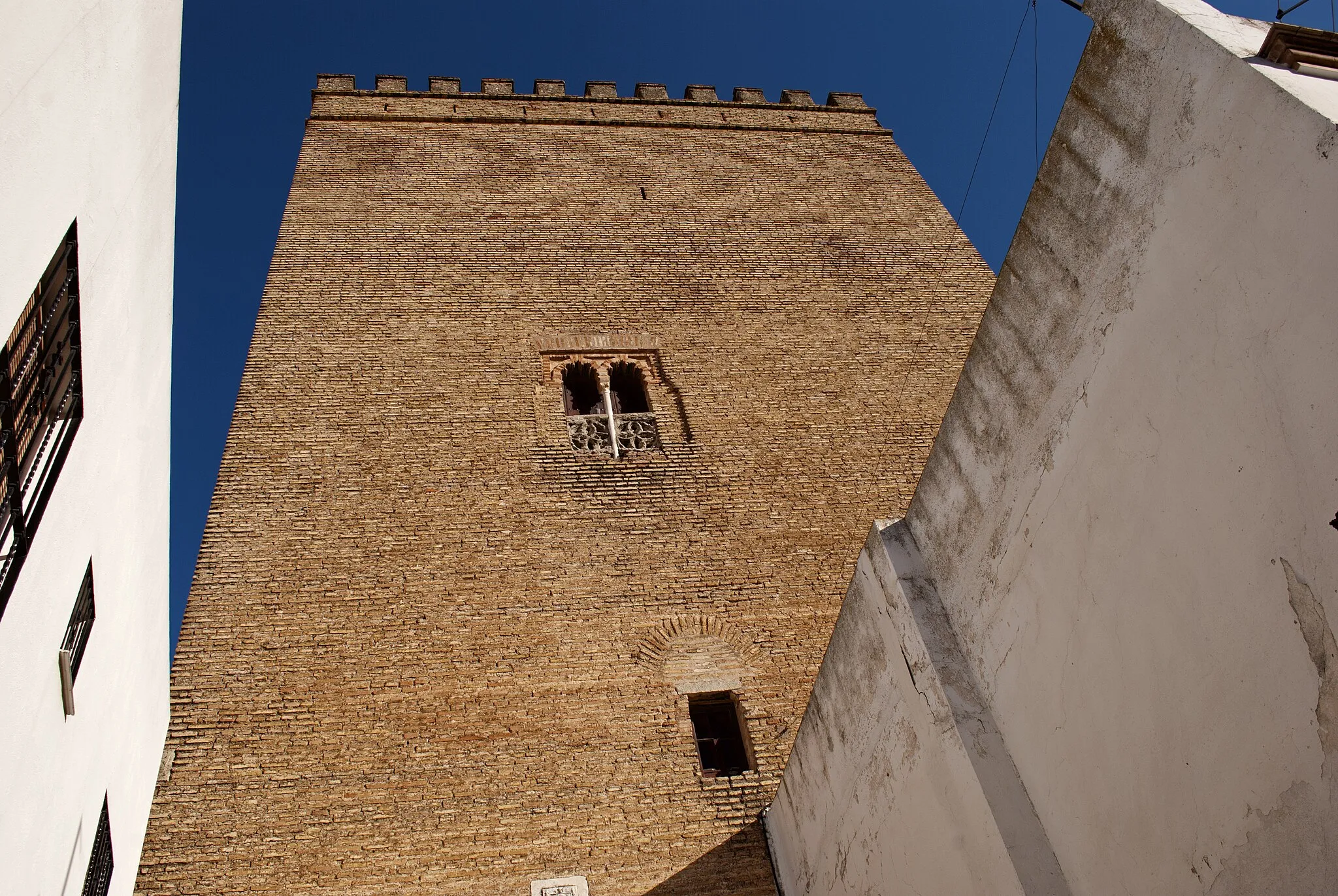 Photo showing: Torre de los guzmanes. La Algaba. (Sevilla, España)
