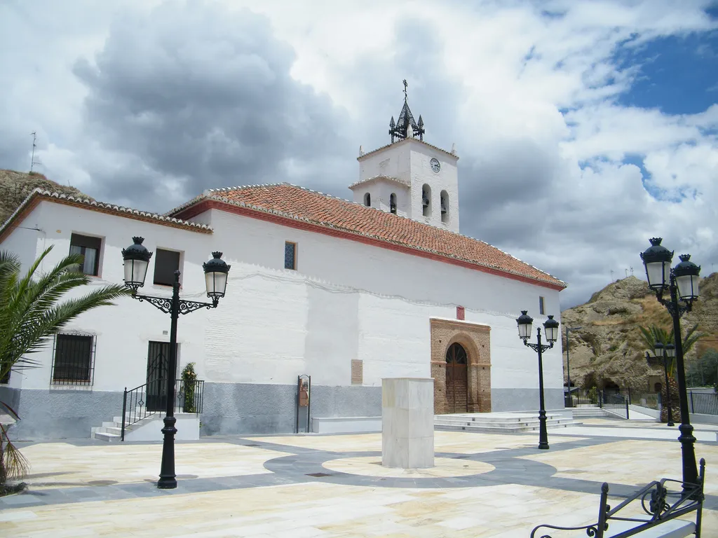 Photo showing: Purullena church,Granada province, Spain.