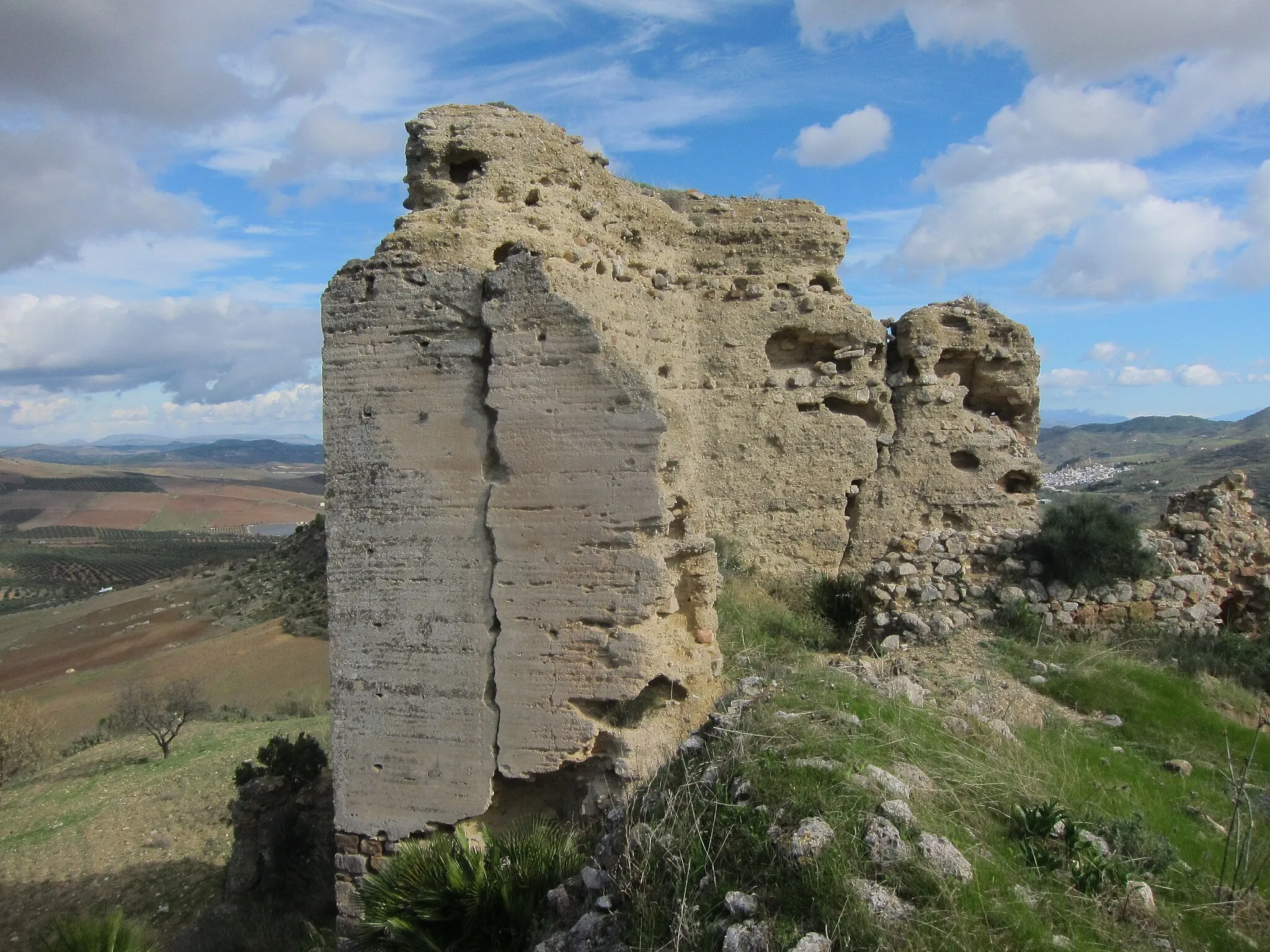 Photo showing: Castillo de Turón, Ardales, Spain.