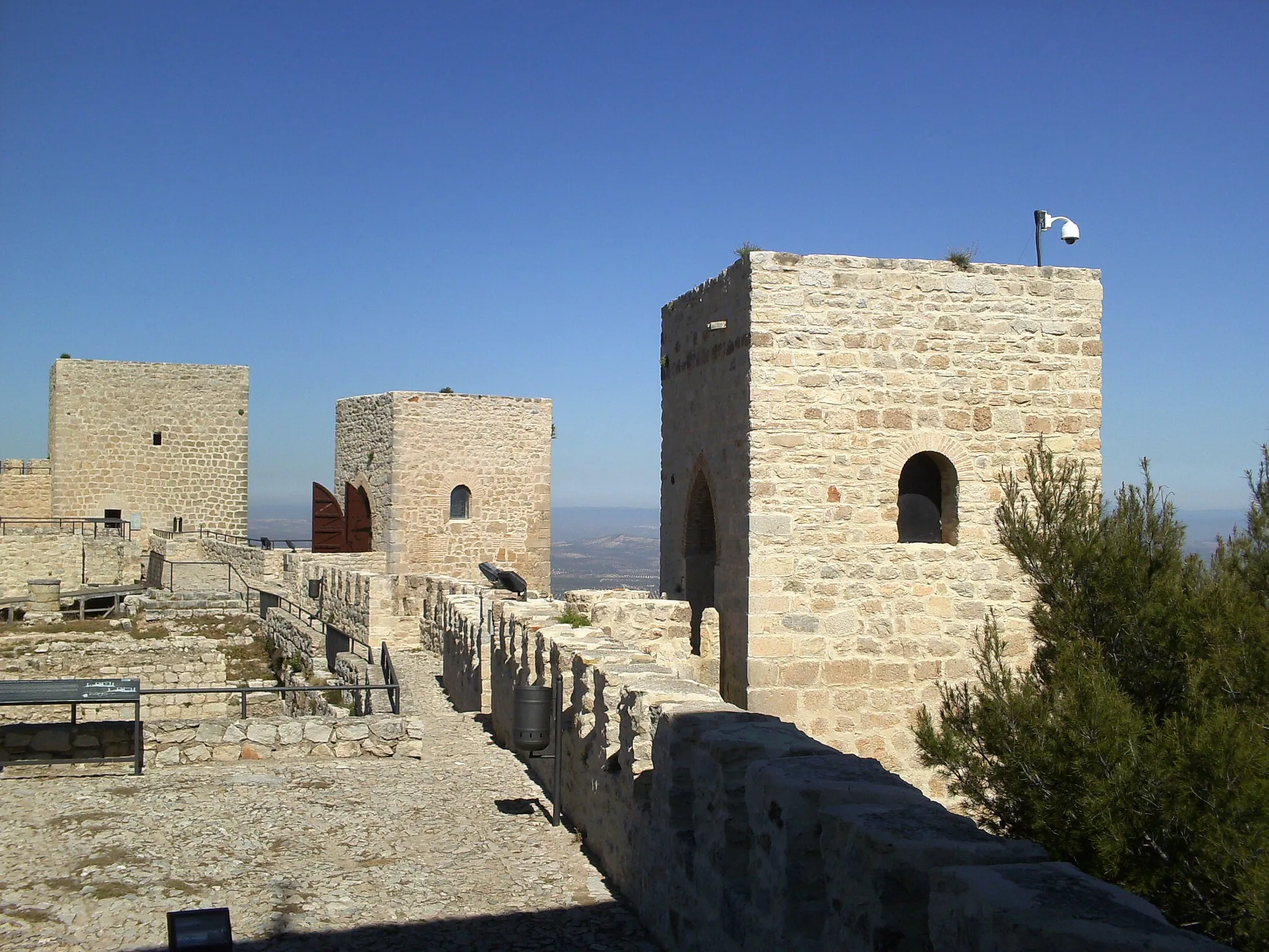 Photo showing: Interior del castillo de Santa Catalina de Jaén.