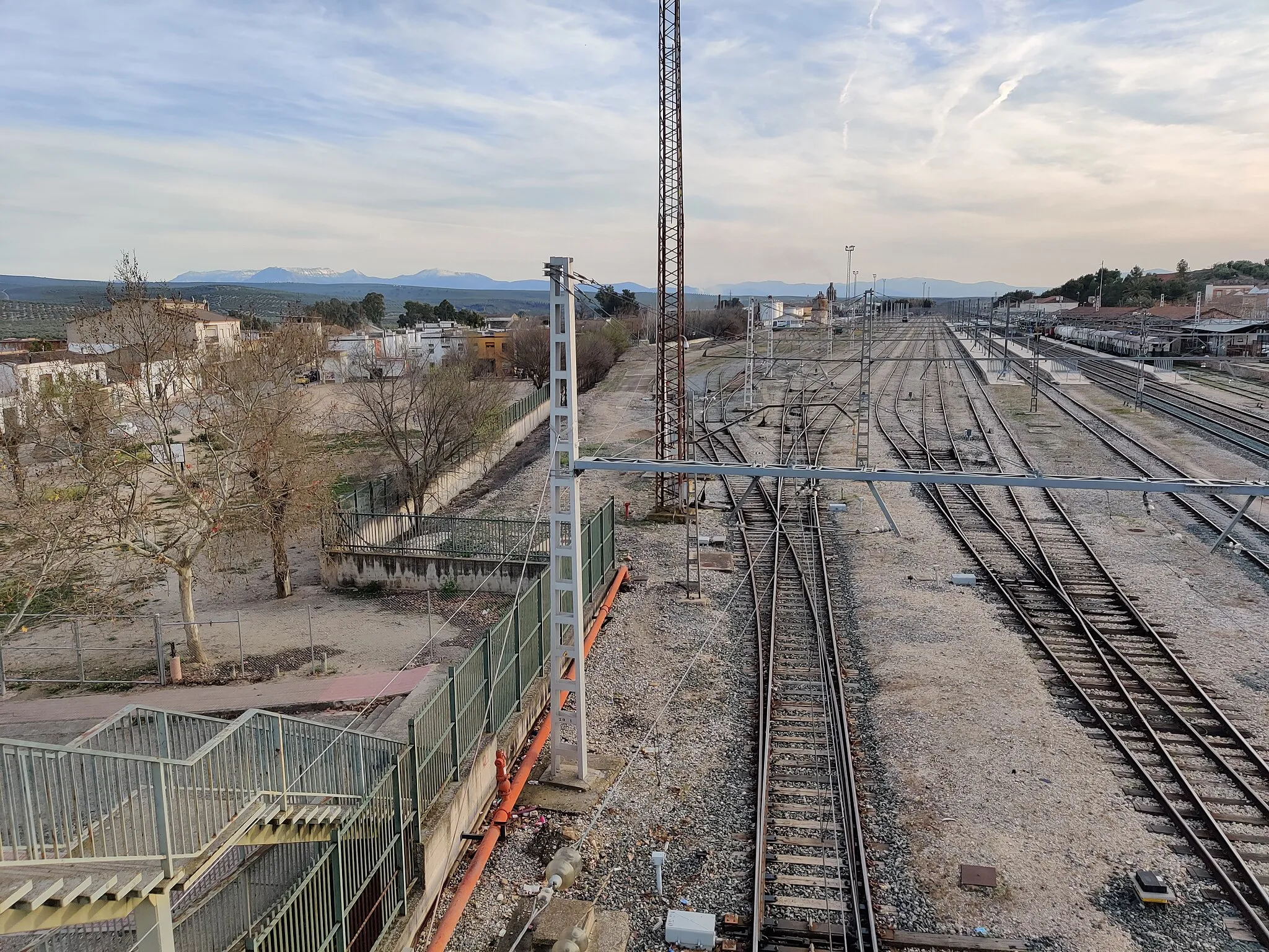Photo showing: Vista aérea del lado oriental de la Estación de Linares-Baeza.
