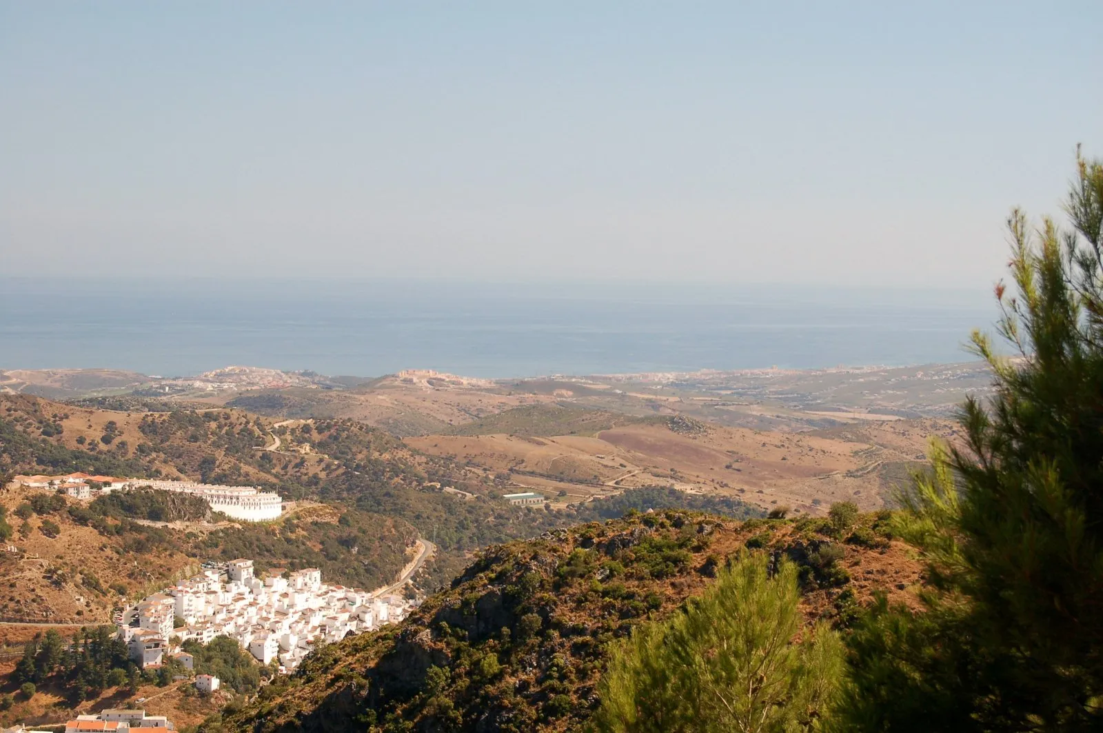 Photo showing: Casares