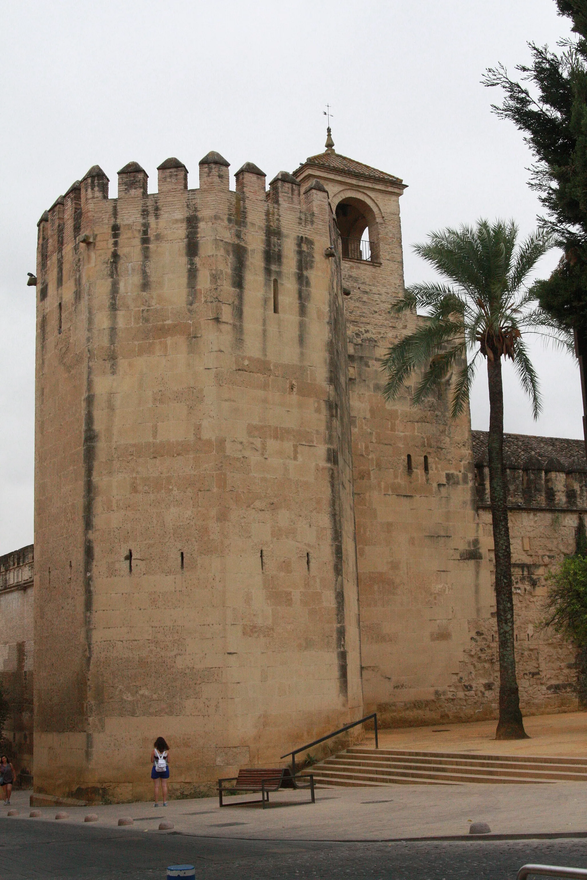 Photo showing: Torre del Homenaje del Alcázar de los Reyes Cristianos, Córdoba (España).