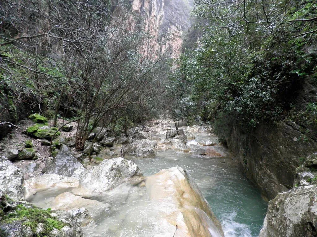 Photo showing: Garganta Verde