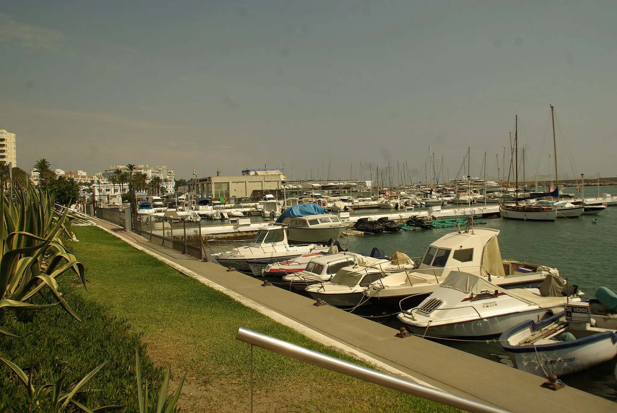 Photo showing: ® S.D. (ES,EN) ESTEPONA PUERTO DEPORTIVO