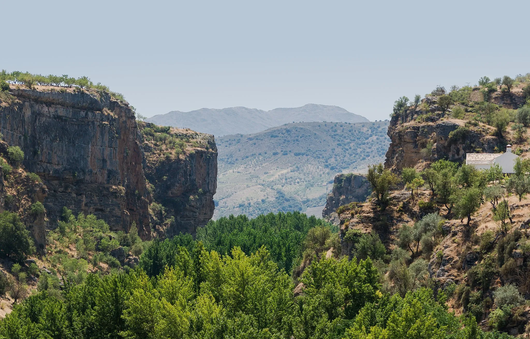 Photo showing: Canyon of Rio Alhama, Alhama de Granada, Granada, Spain