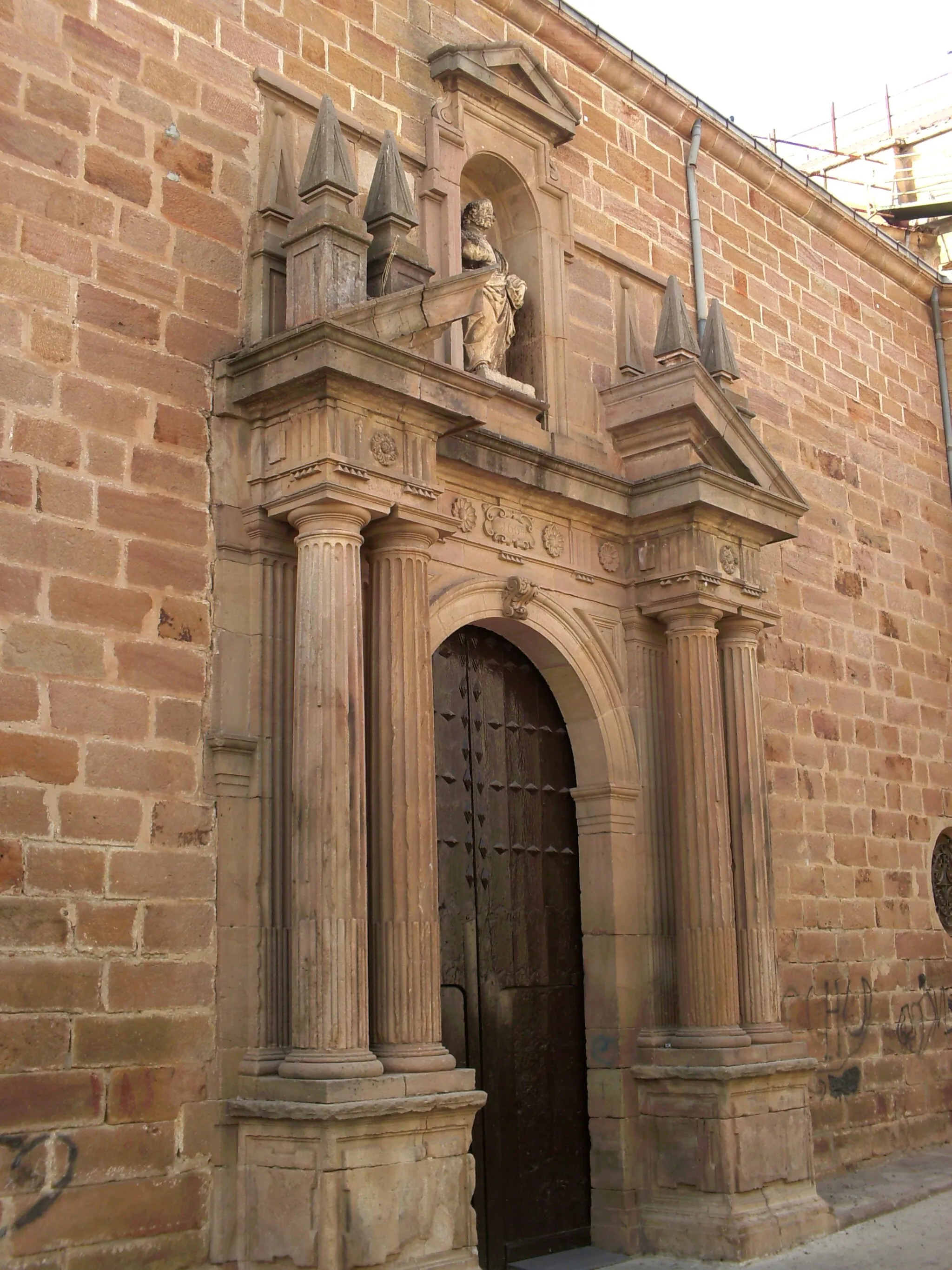 Photo showing: Iglesia de Santa María la Mayor, en Linares.