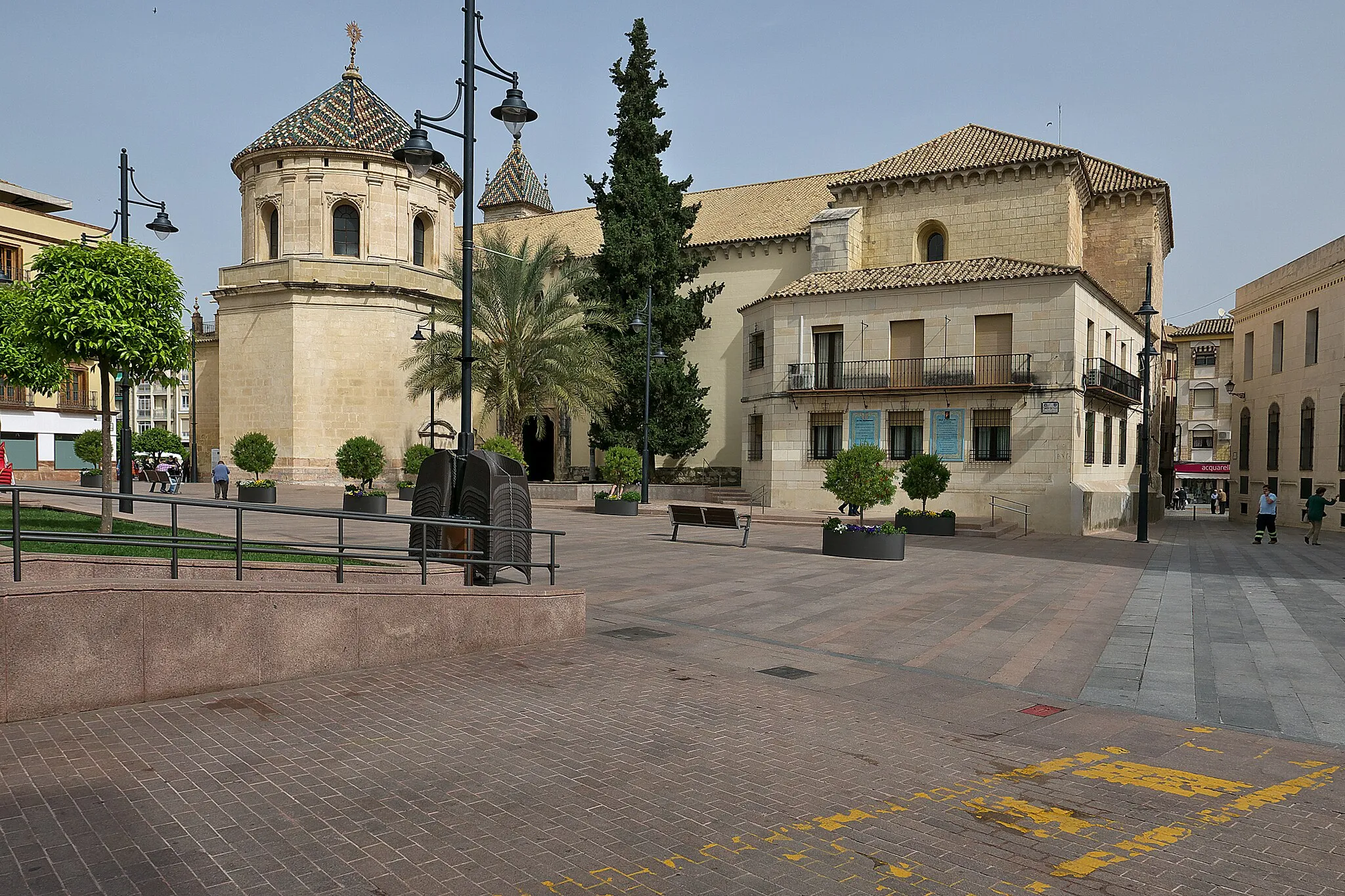 Photo showing: Fachada meridional de la Iglesia de San Mateo (Lucena).
