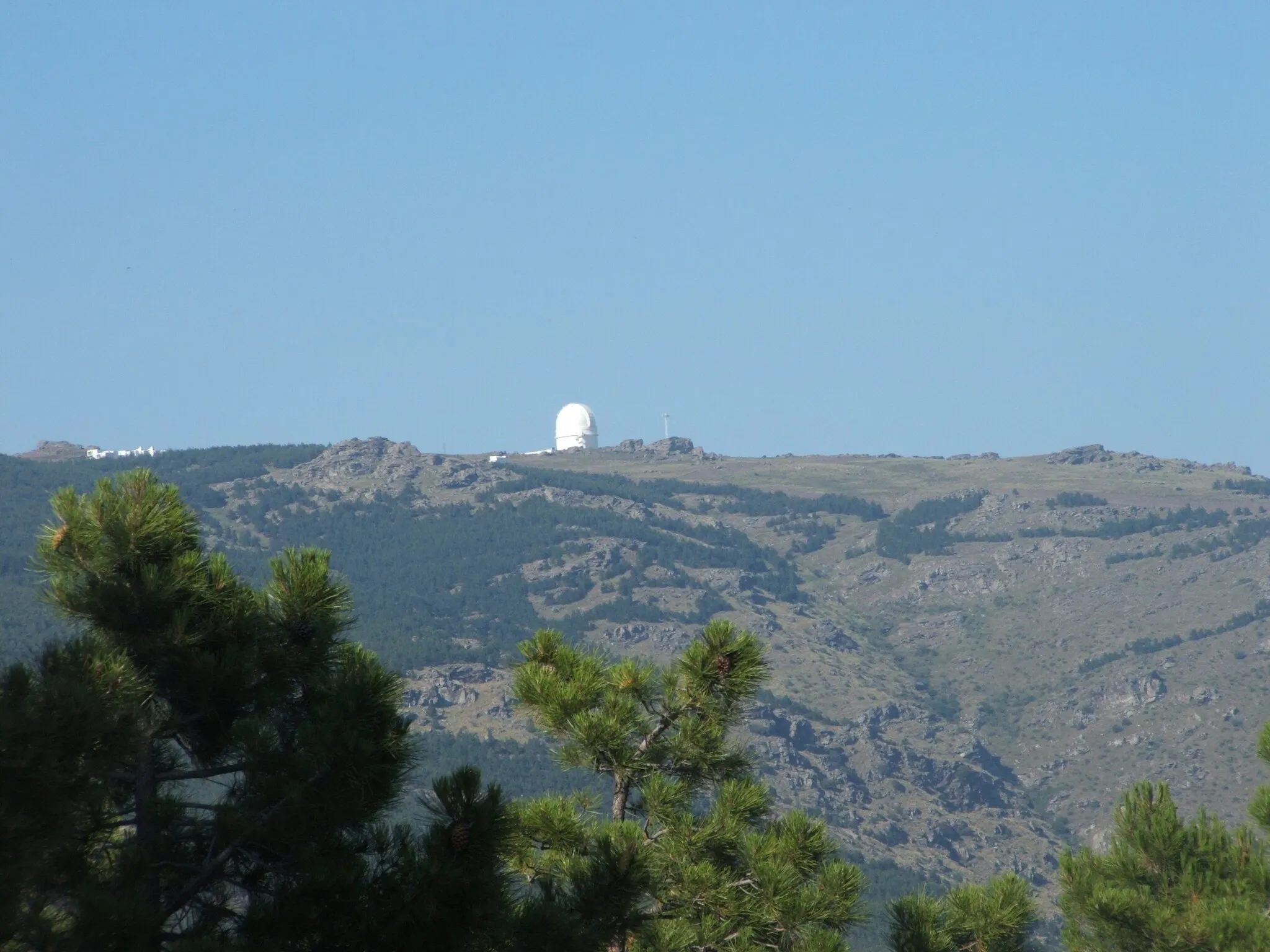 Photo showing: Observatorio astronómico del Calar Alto, en Almería (España).
