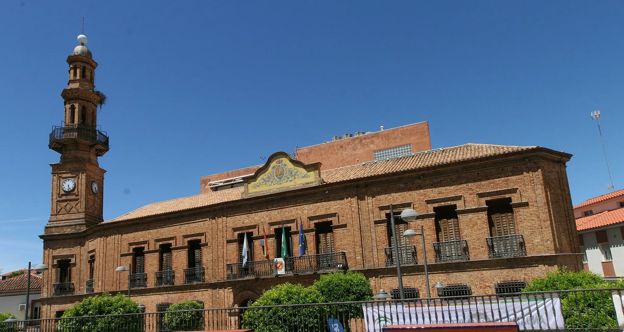 Photo showing: Ayuntamiento de Nerva desde el museo Vázquez Díaz