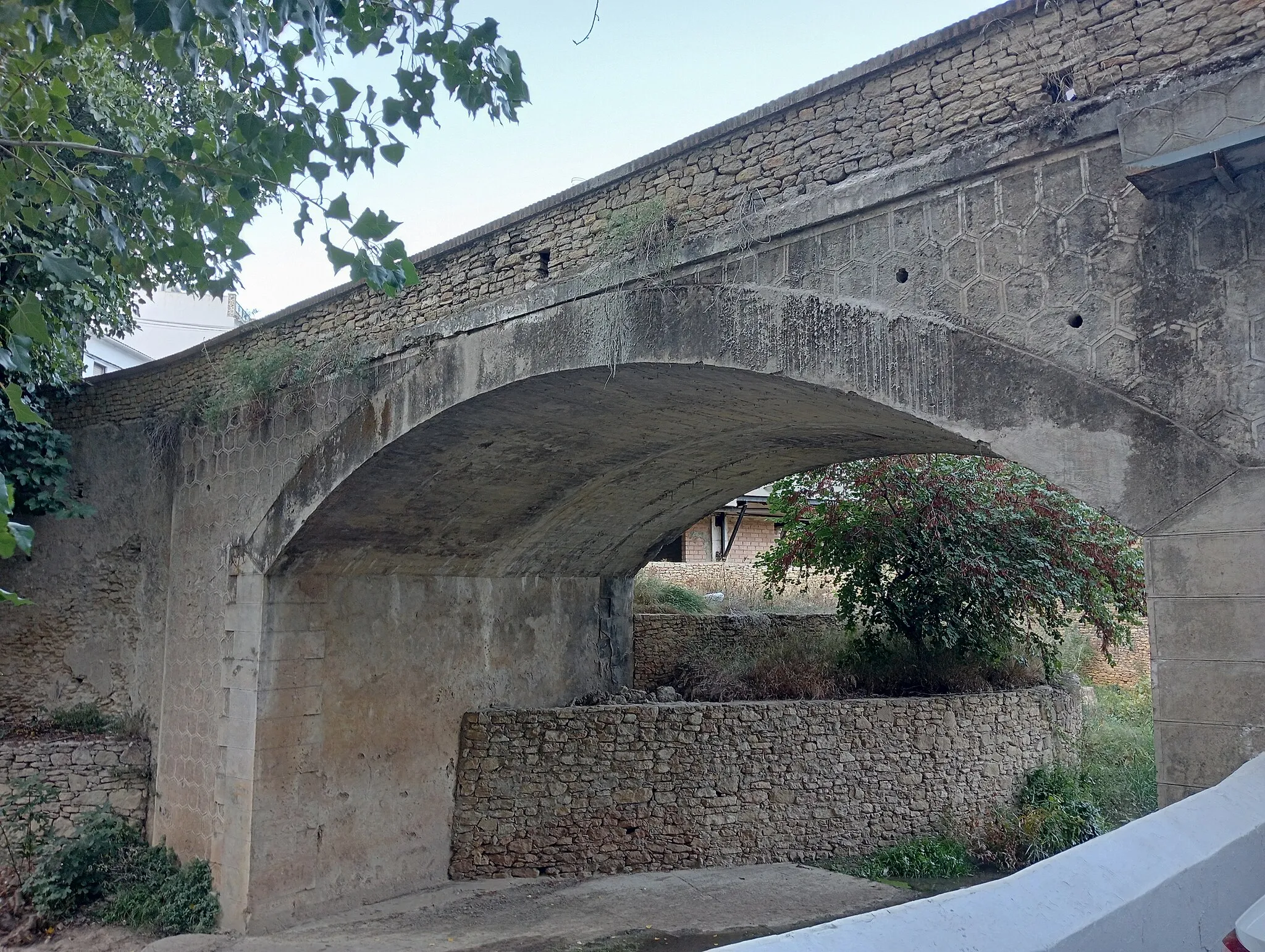 Photo showing: Puente catalogado en la Guía Digital del IAPH