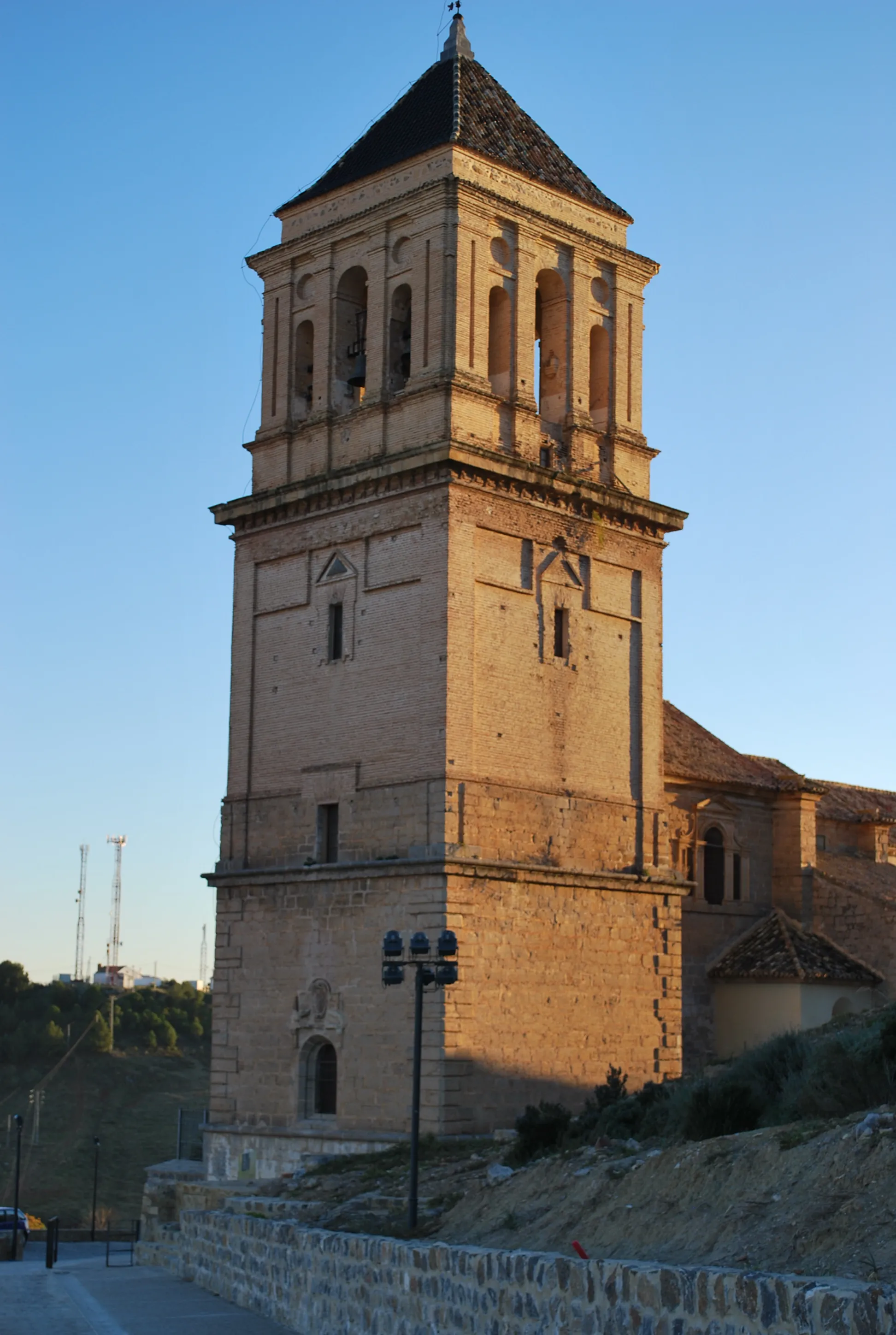 Photo showing: Torre de la Iglesia de Santa María de Alcaudete