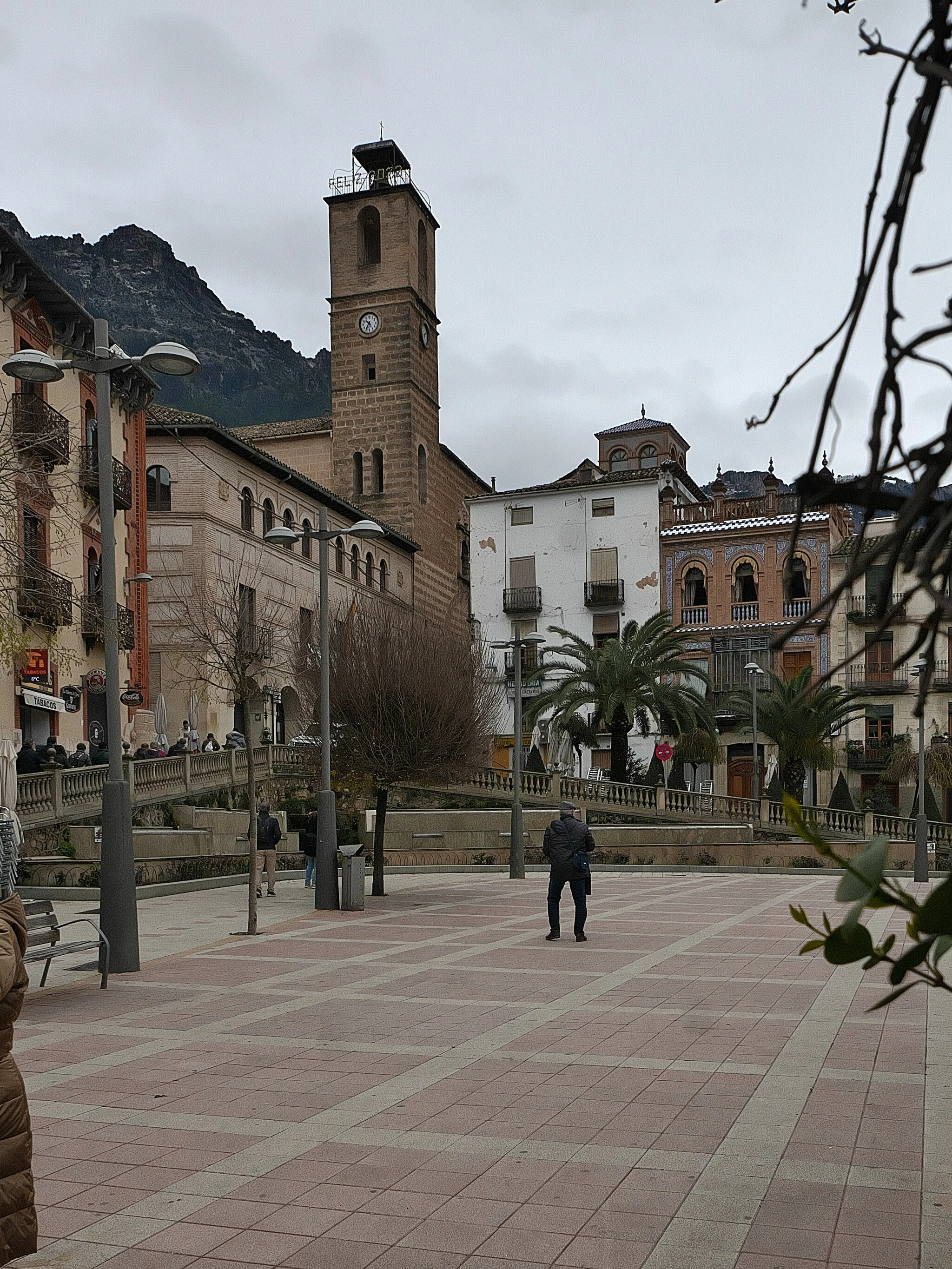 Photo showing: La Plaza de la Corredera y el Ayuntamiento de Cazorla.