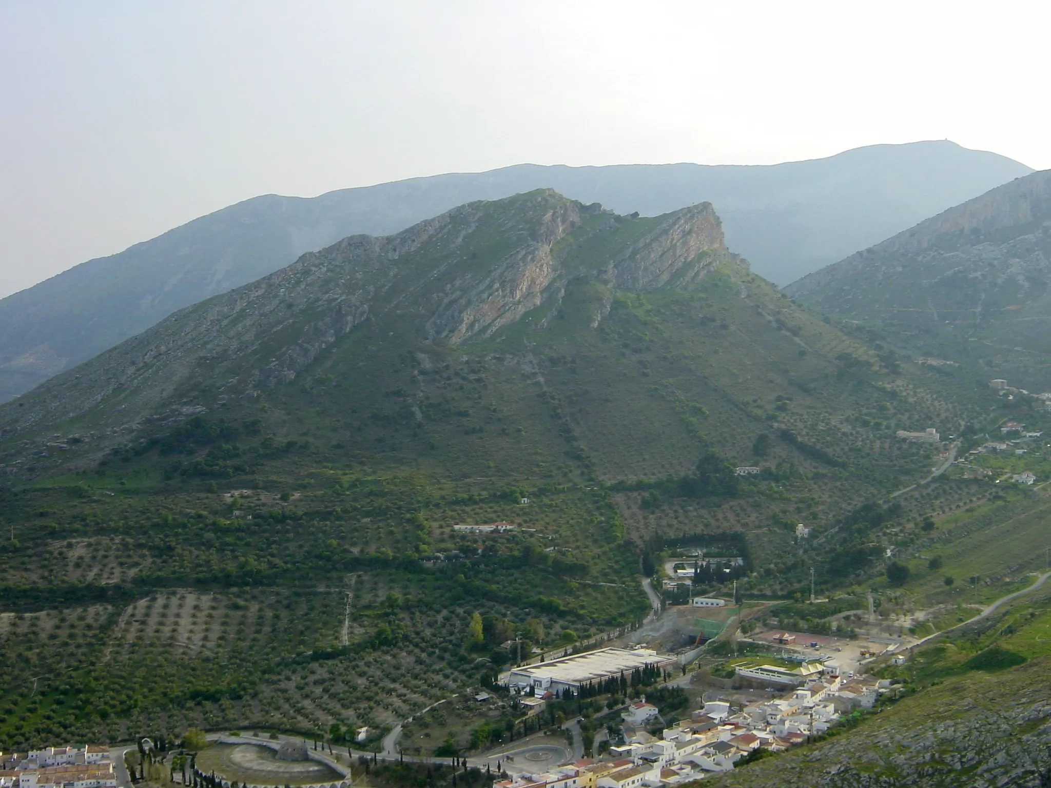 Photo showing: Cerro Almodóvar, en las cercanías de Jaén.