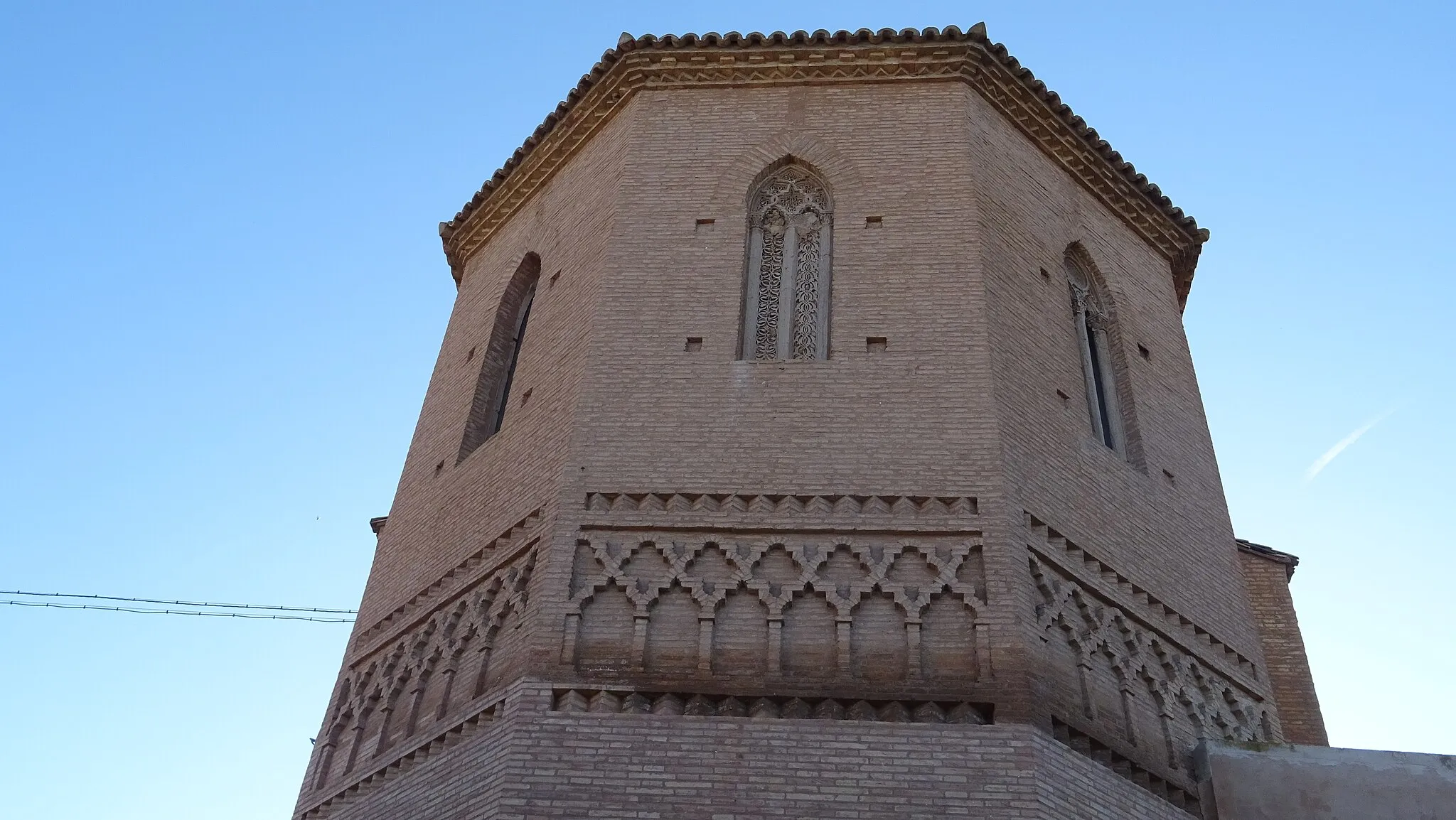 Photo showing: Apse of church in Alberite de San Juan (Aragon)