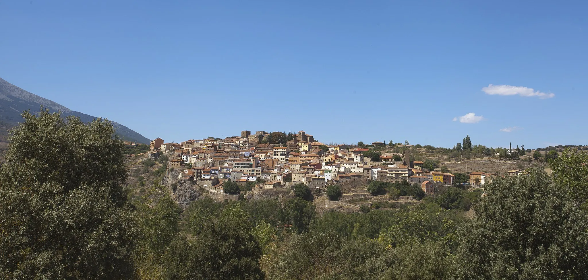 Photo showing: View of Añón de Moncayo, Spain