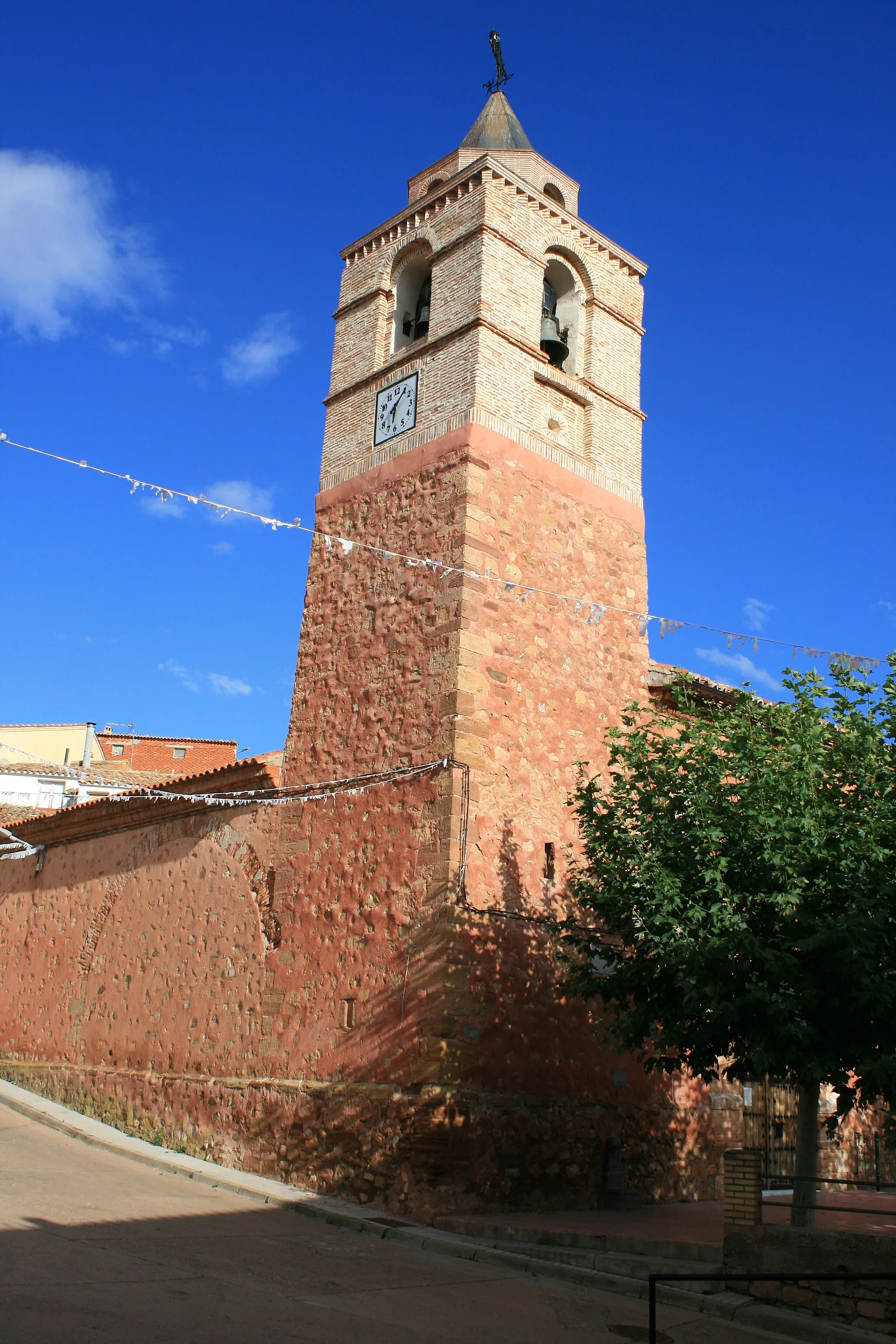 Photo showing: Church of St Bartolomé, Castejón de Alarba, Zaragoza, Spain