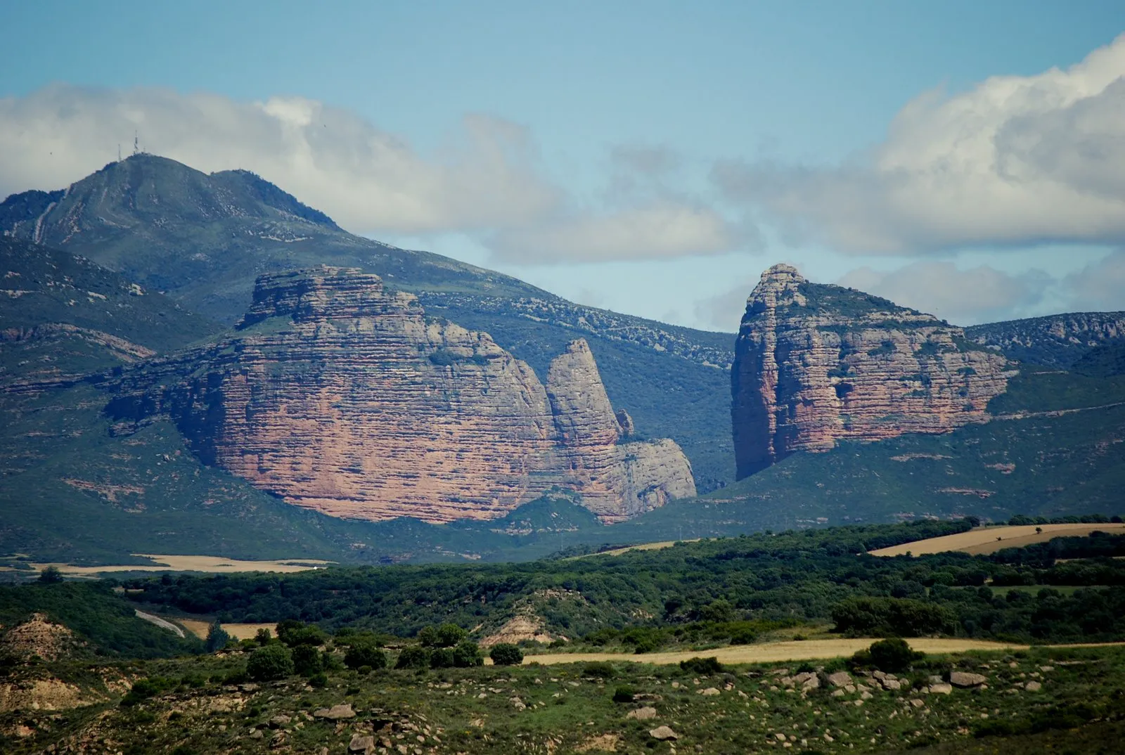 Photo showing: Vista del Salto de Roldán desde el castillo Montearagón