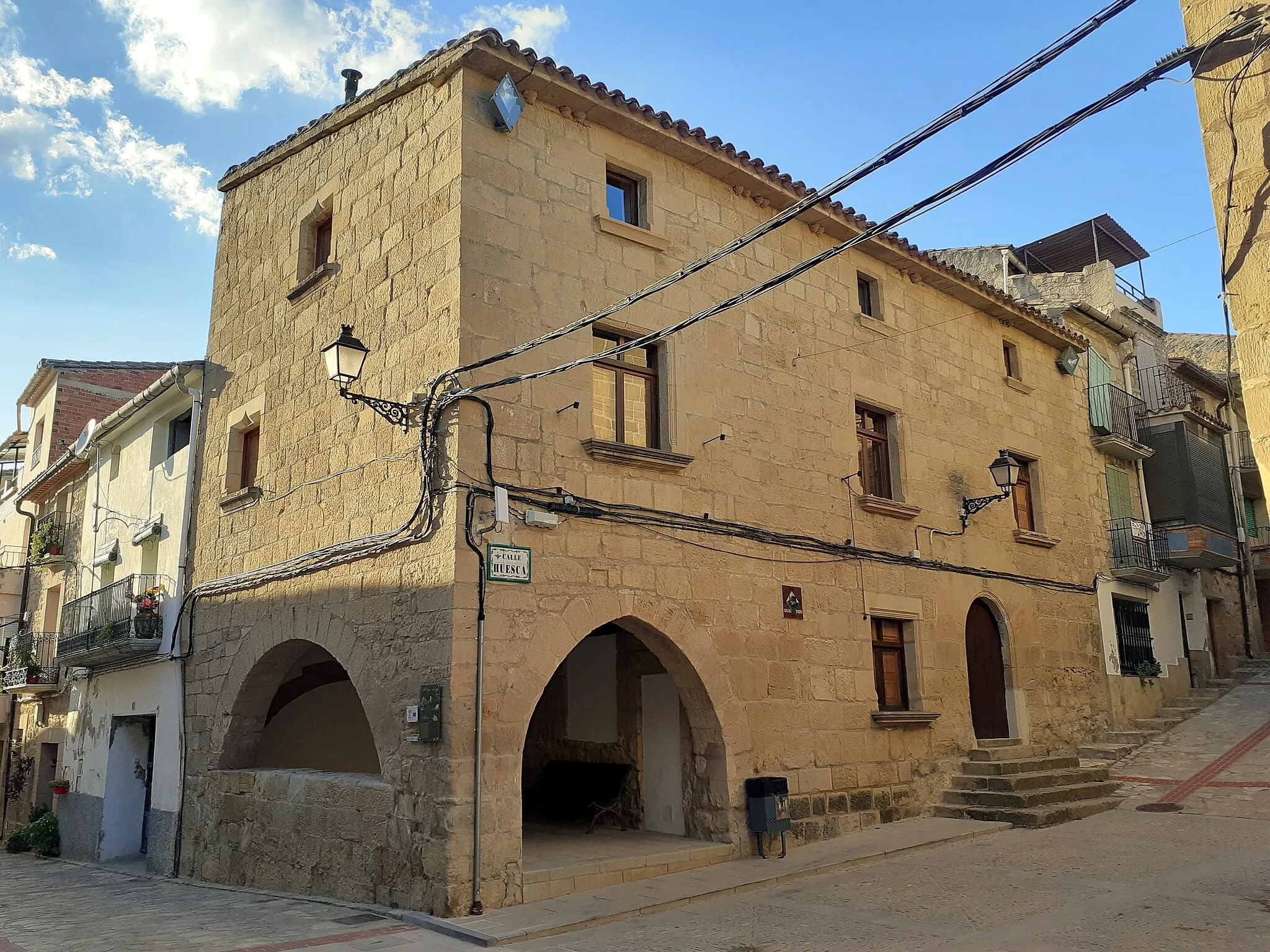 Photo showing: La Vall de Tormo - Antiga casa de la vila i llotja