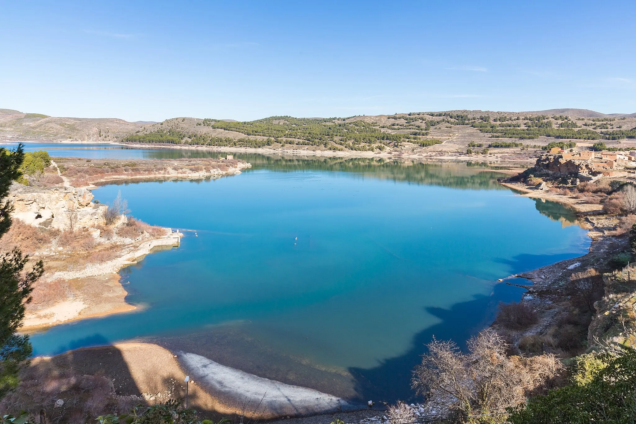 Photo showing: Reservoir of La Tranquera, Zaragoza, Spain