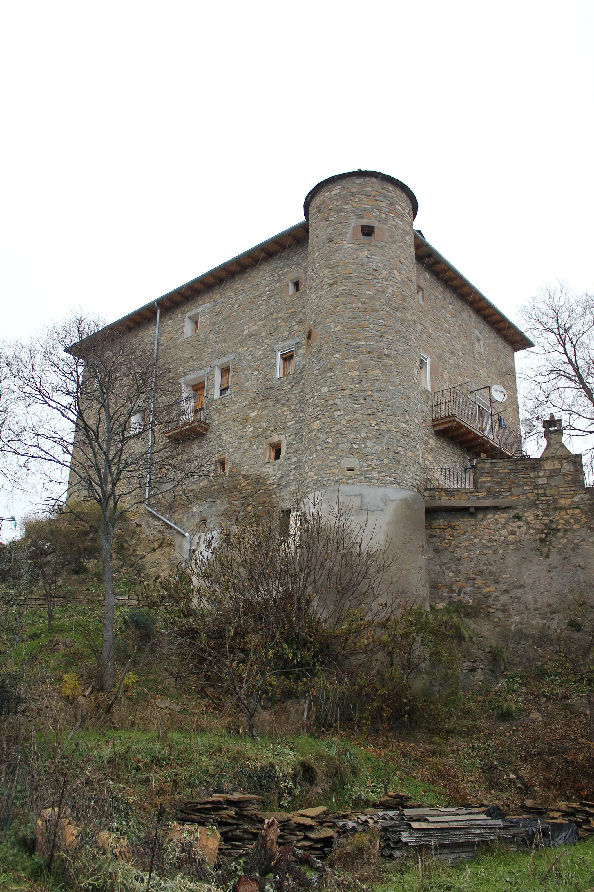 Photo showing: Casa Palacio, en Salinas de Trillo (A Fueva, Sobrarbe).