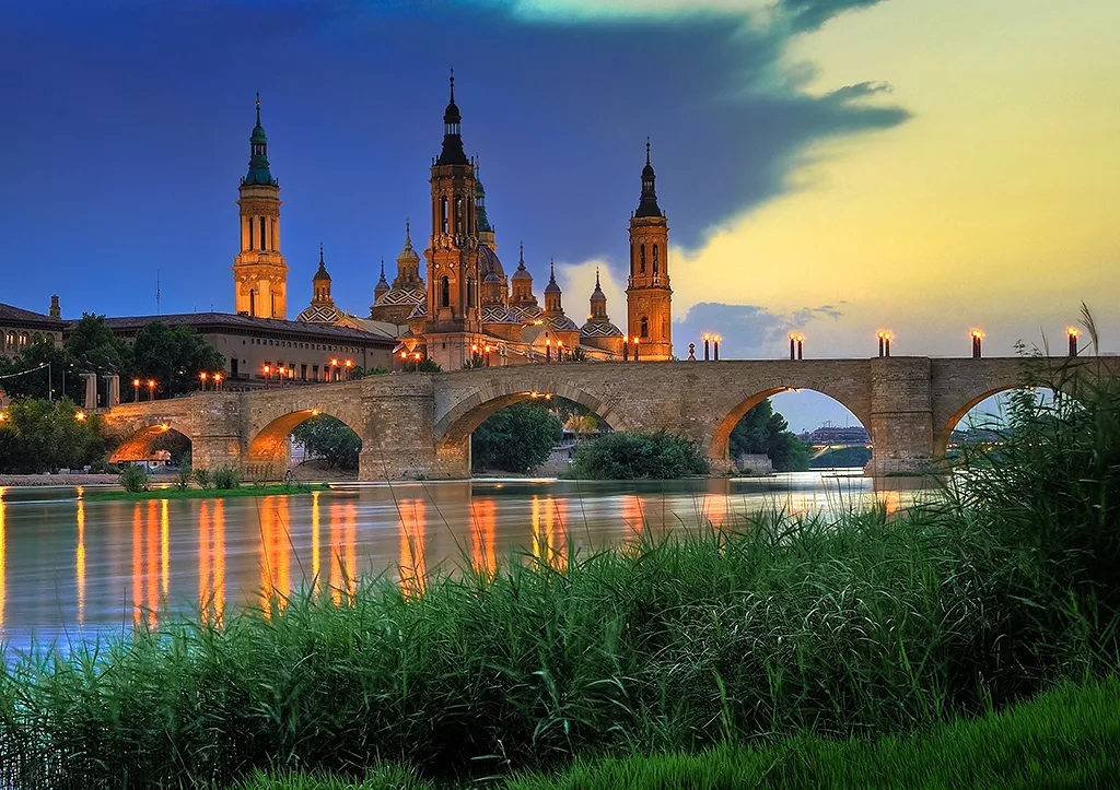 Photo showing: Basílica del Pilar - Río Ebro, Zaragoza. (Spain, 2008 )