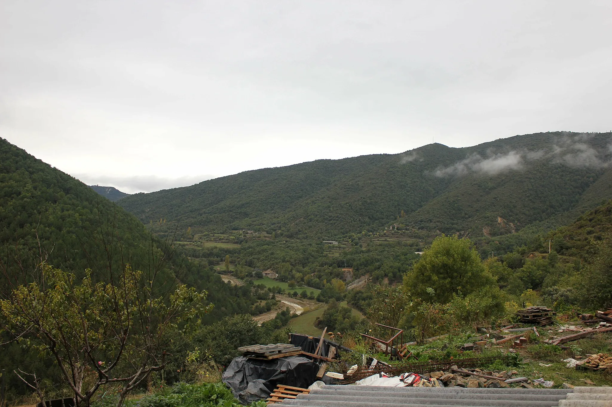 Photo showing: A valle de Sieste (termin de Boltanya, Sobrarbe).
