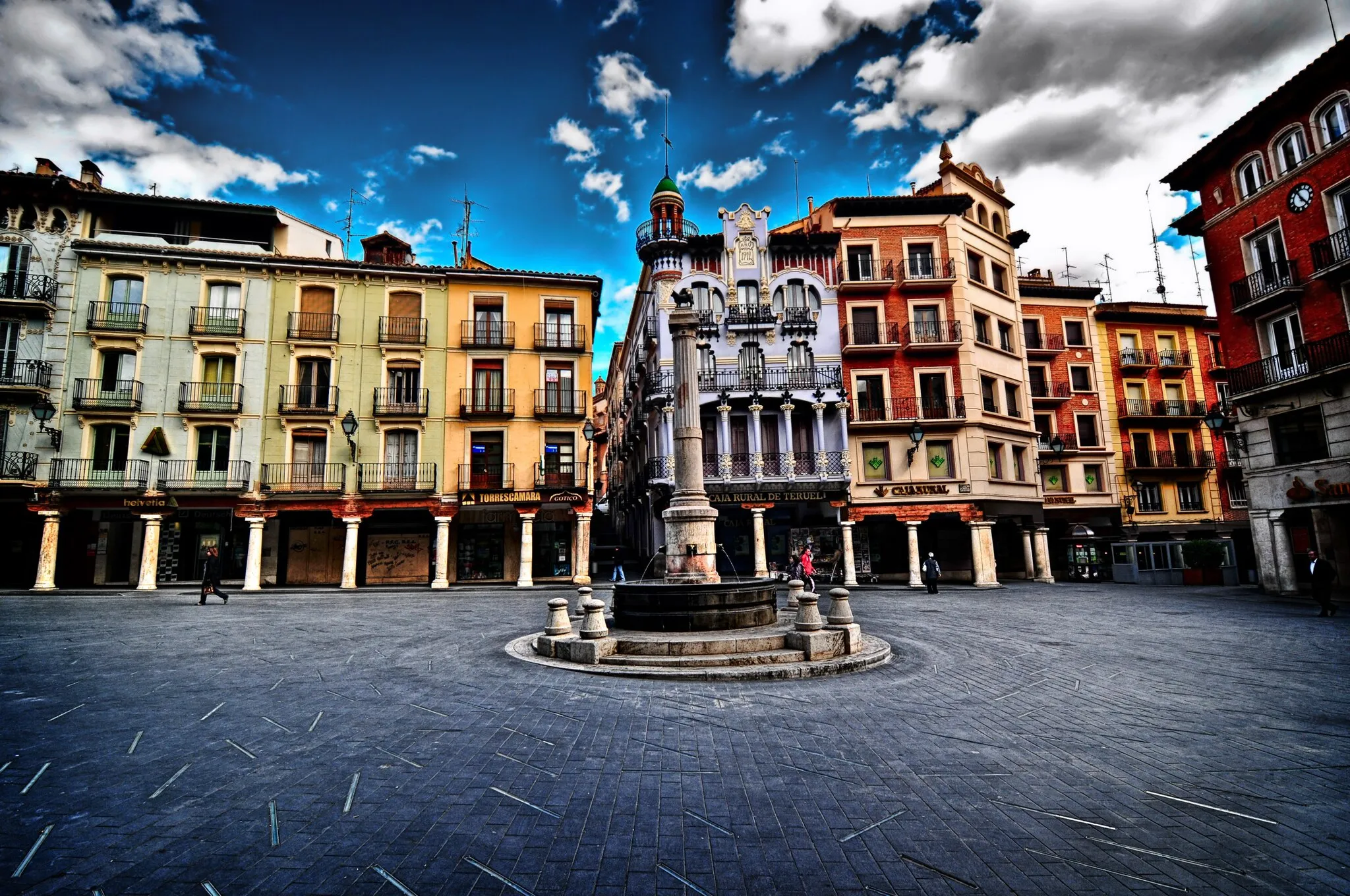 Photo showing: Plaza del Torico (Teruel).