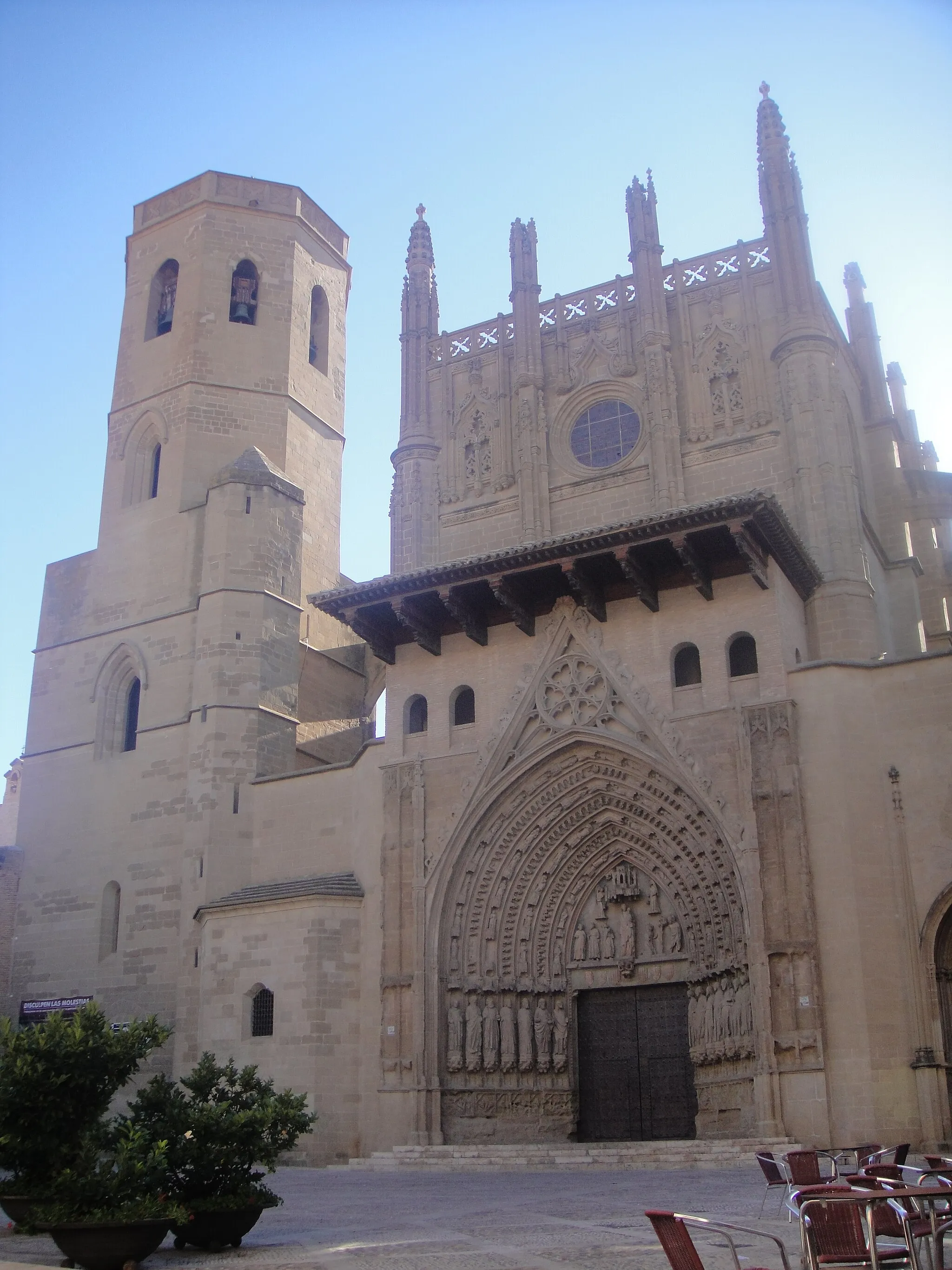 Photo showing: Huesca Cathedral. Spain.