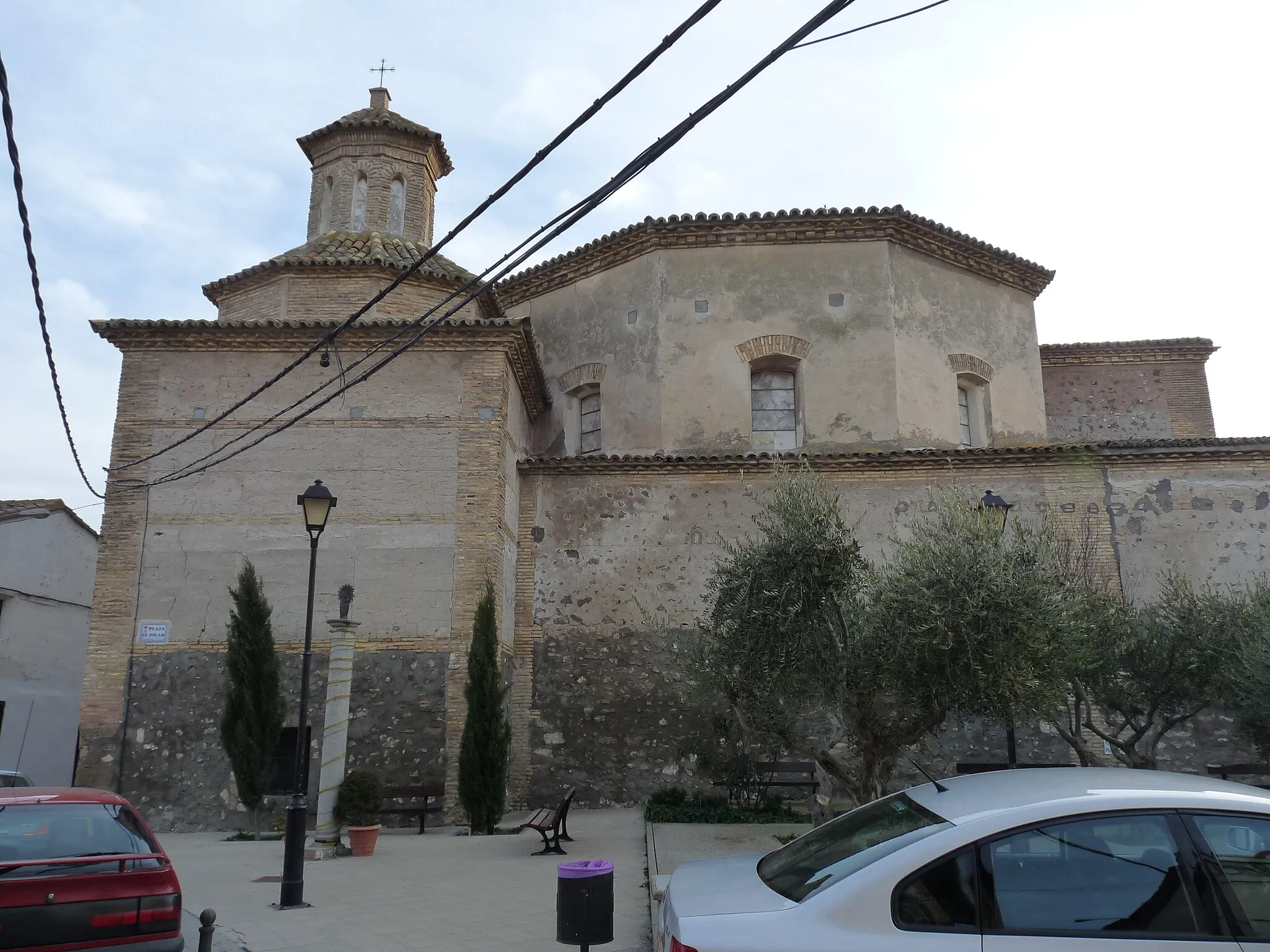 Photo showing: Bujaraloz - Iglesia de Santiago el Mayor  (s. XVI)  - Ábside y sacristía