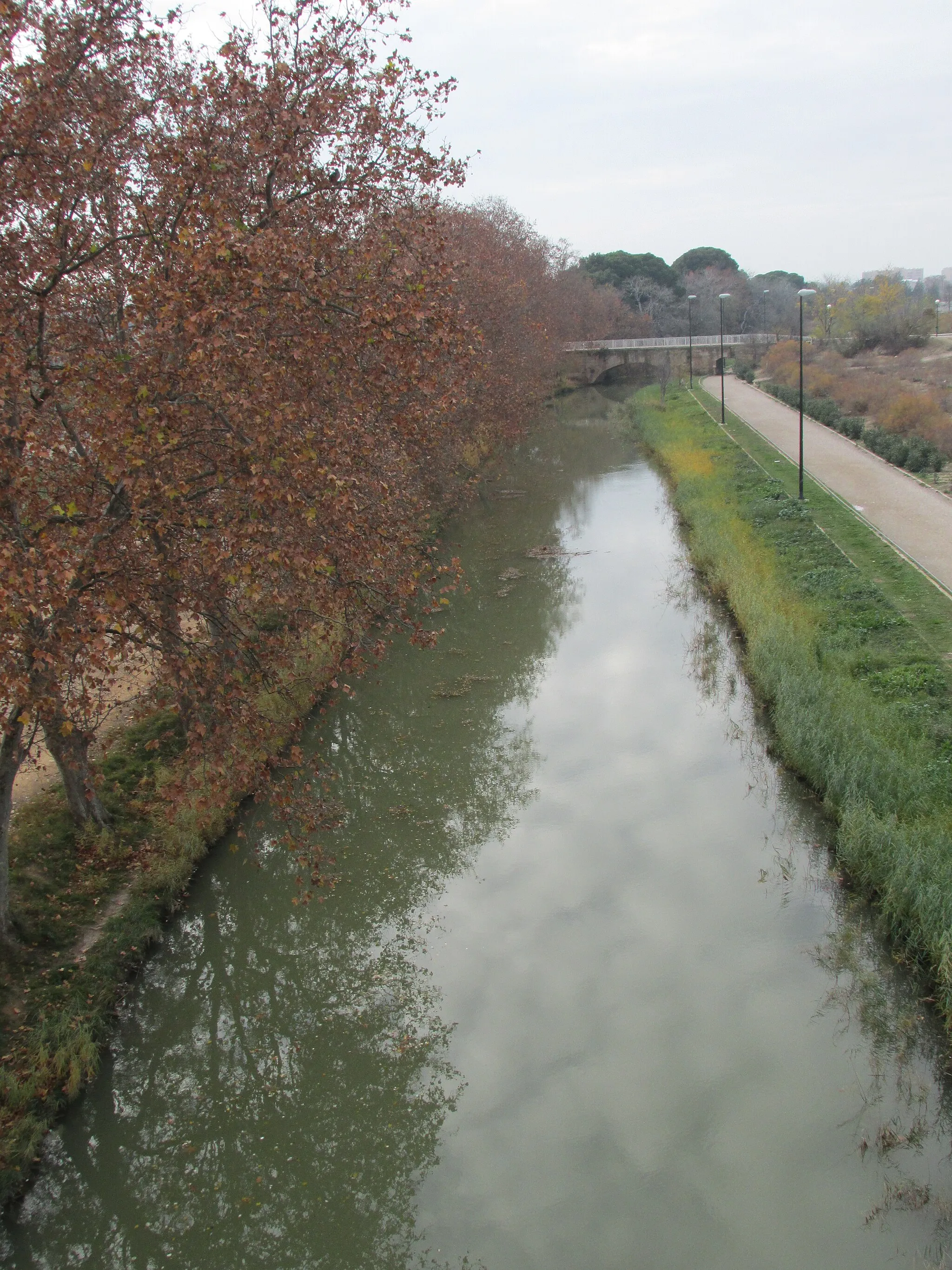 Photo showing: Canal Imperial Zaragoza Valdefierro 2015