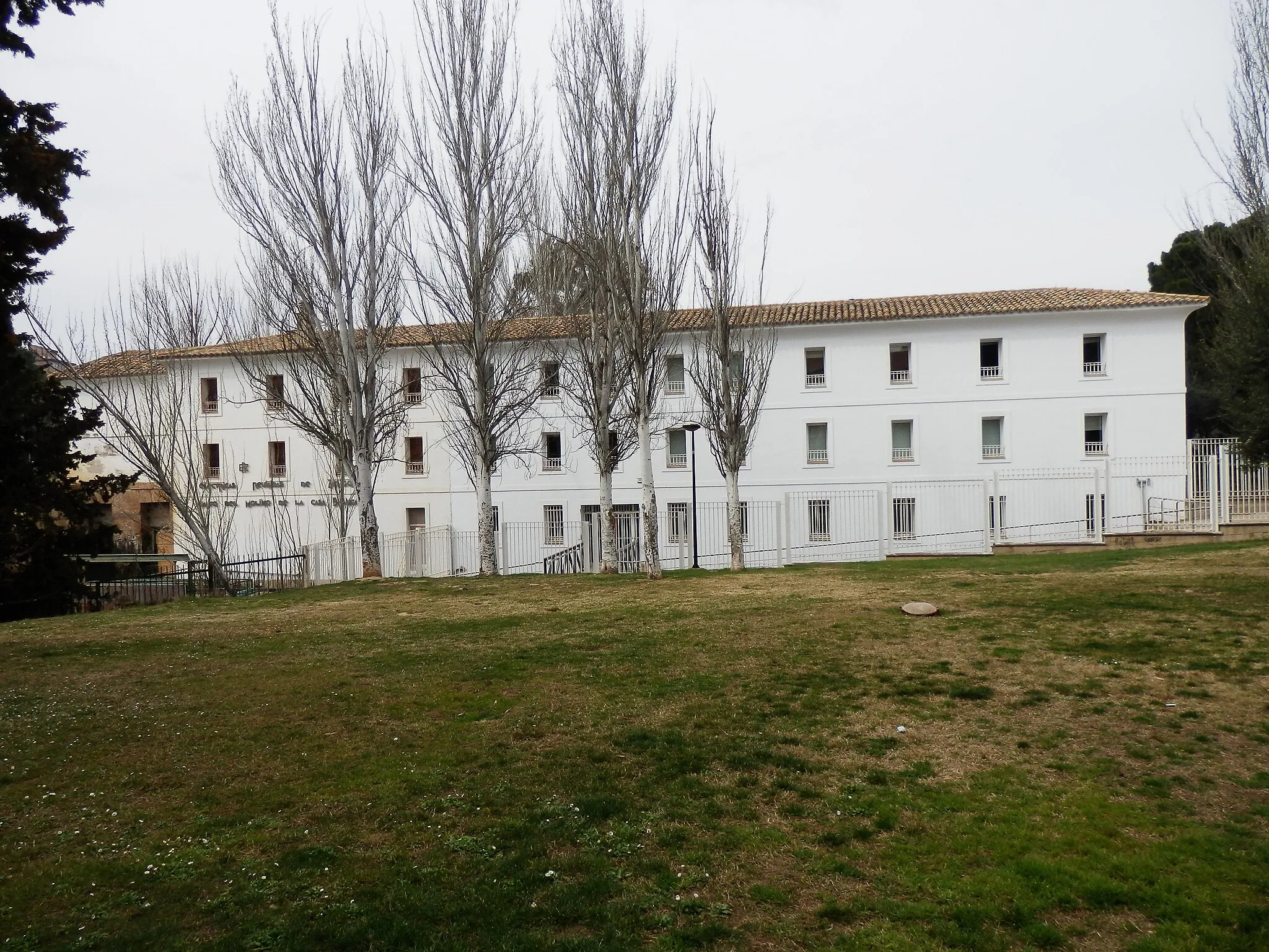 Photo showing: Casa del Salto del Molino de la Casa Blanca en Zaragoza.
