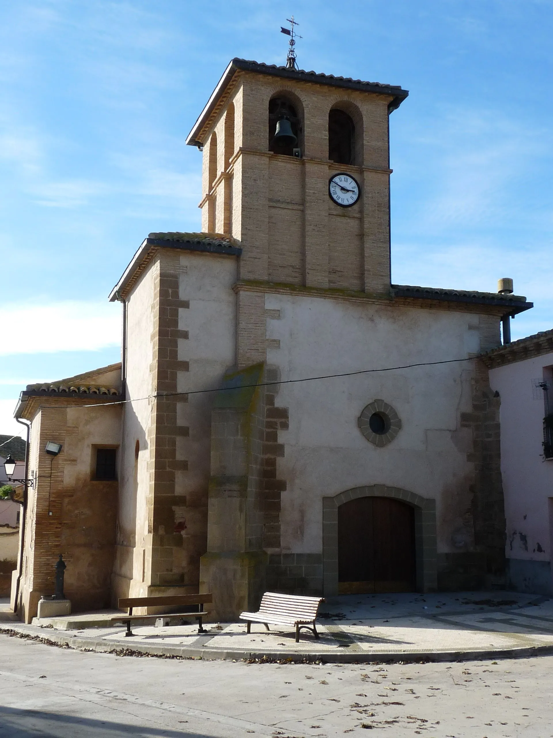 Photo showing: Vicién - Iglesia parroquial de San Miguel (s. XVII)
