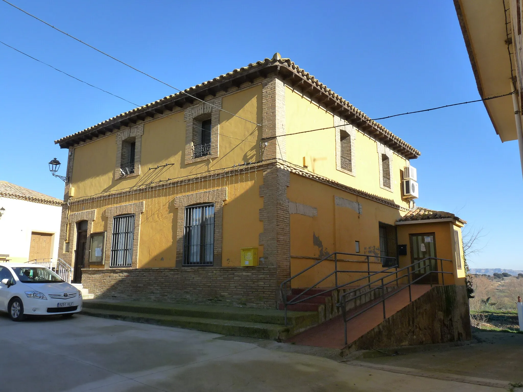 Photo showing: Torres de Barbués - Iglesia de San Pedro (s. XVII)