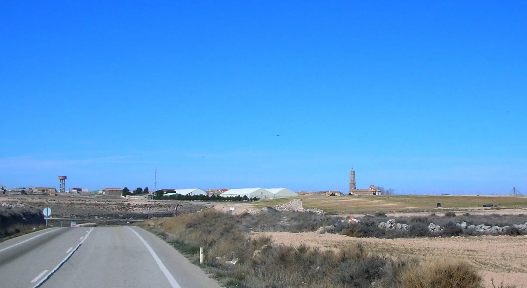 Photo showing: View of Lécera town from the east