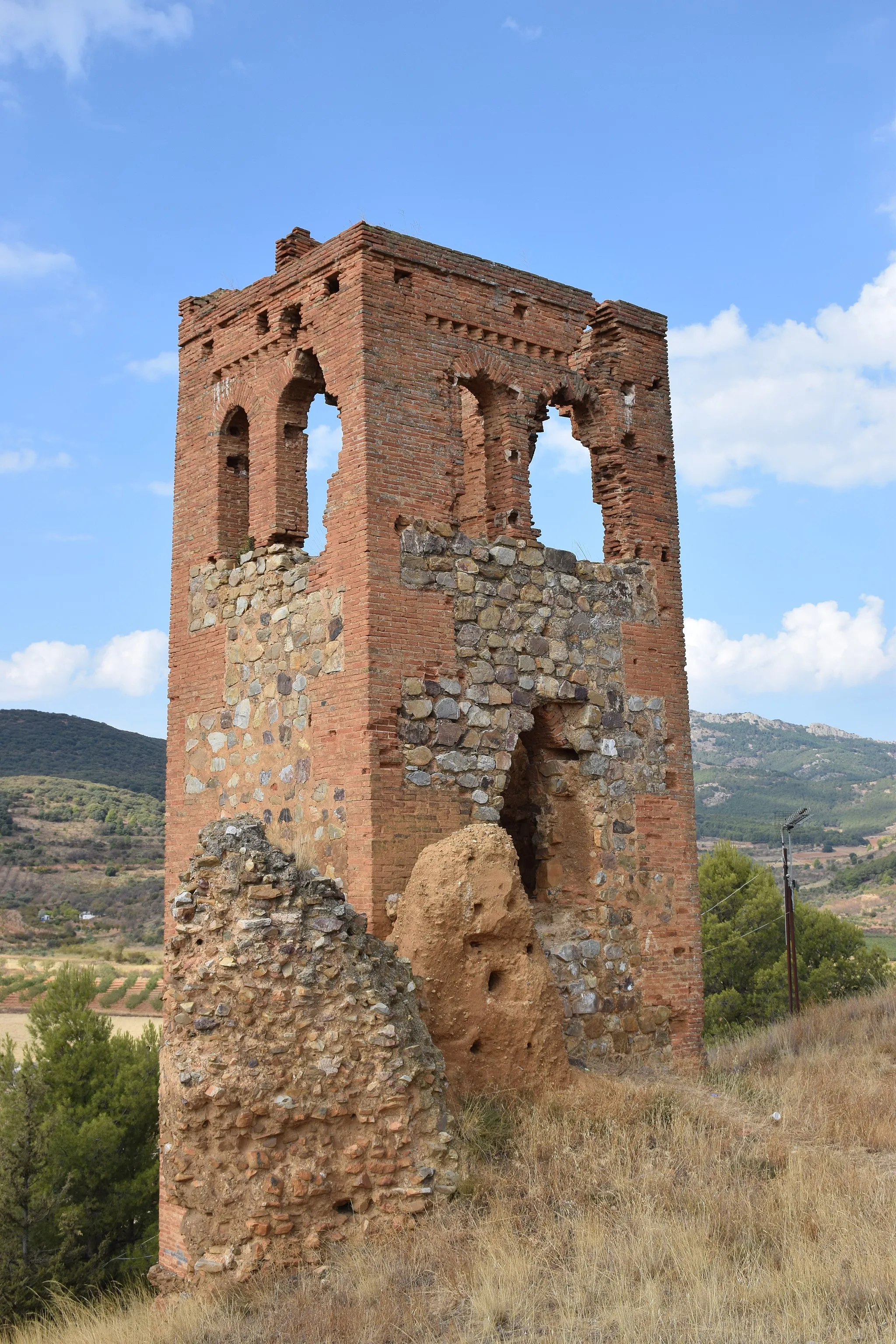 Photo showing: Torre de la Lisalta