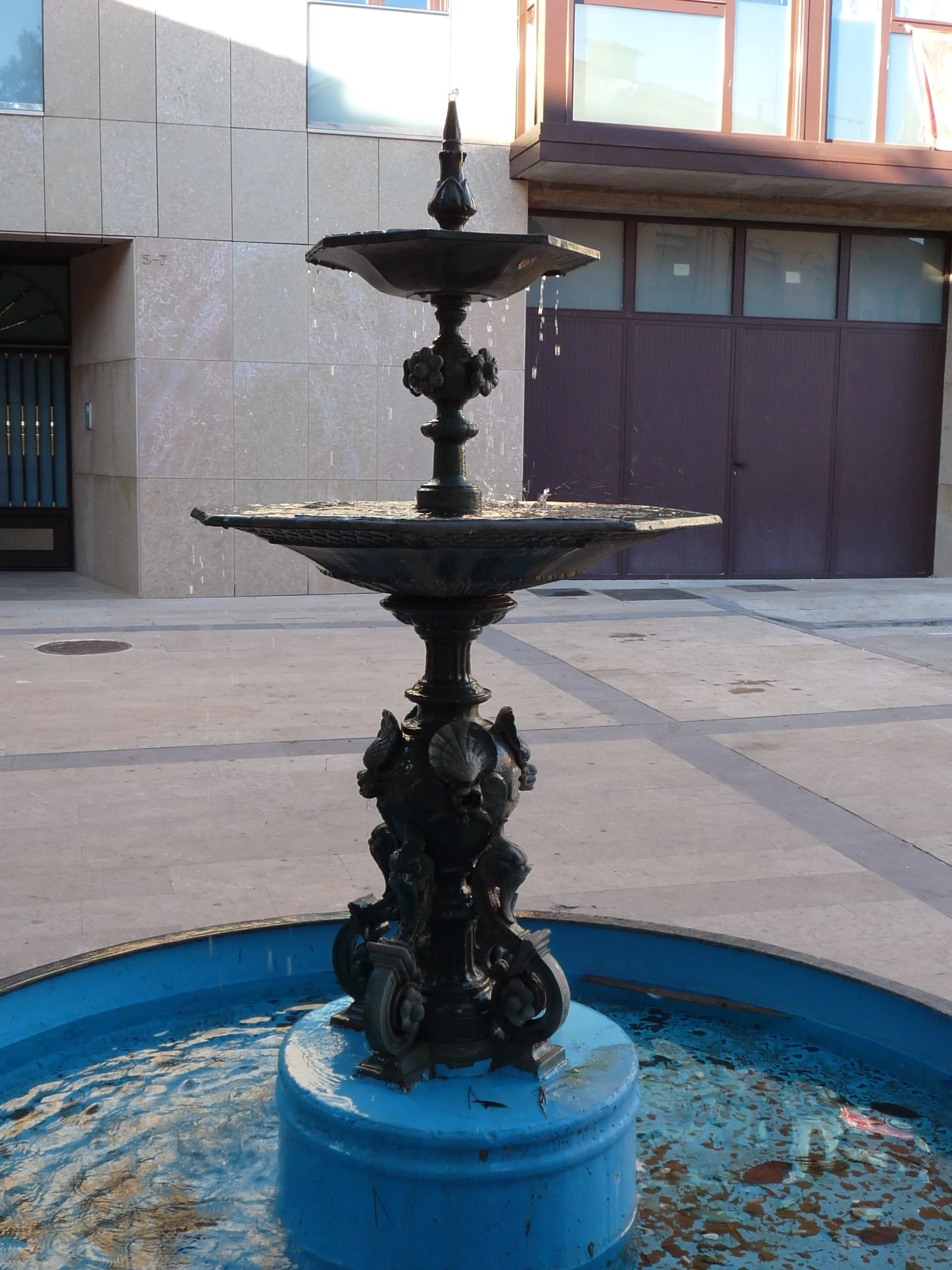 Photo showing: Brea de Aragón - Plaza de España - Fuente