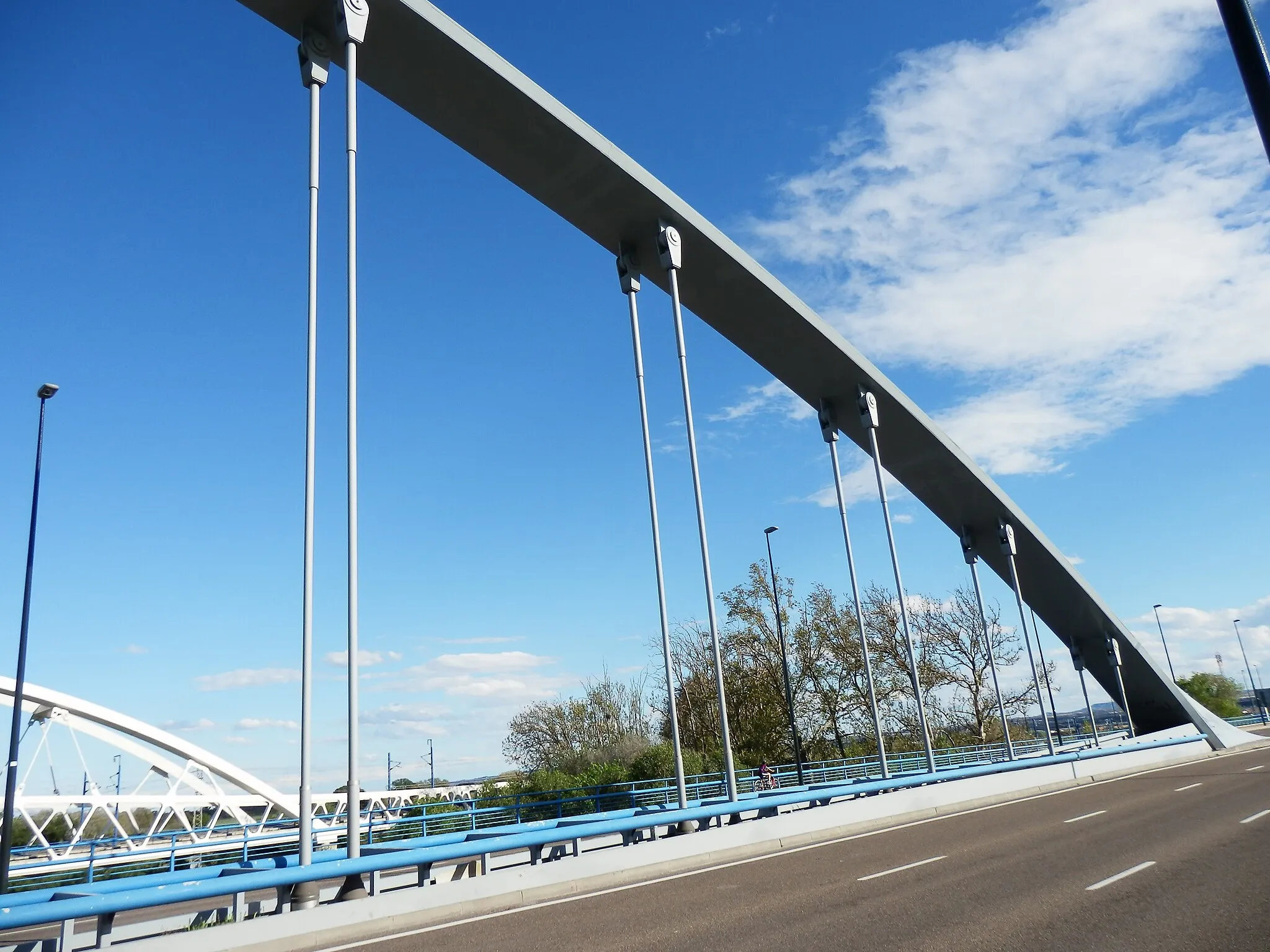 Photo showing: Puente Giménez Abad en Zaragoza.